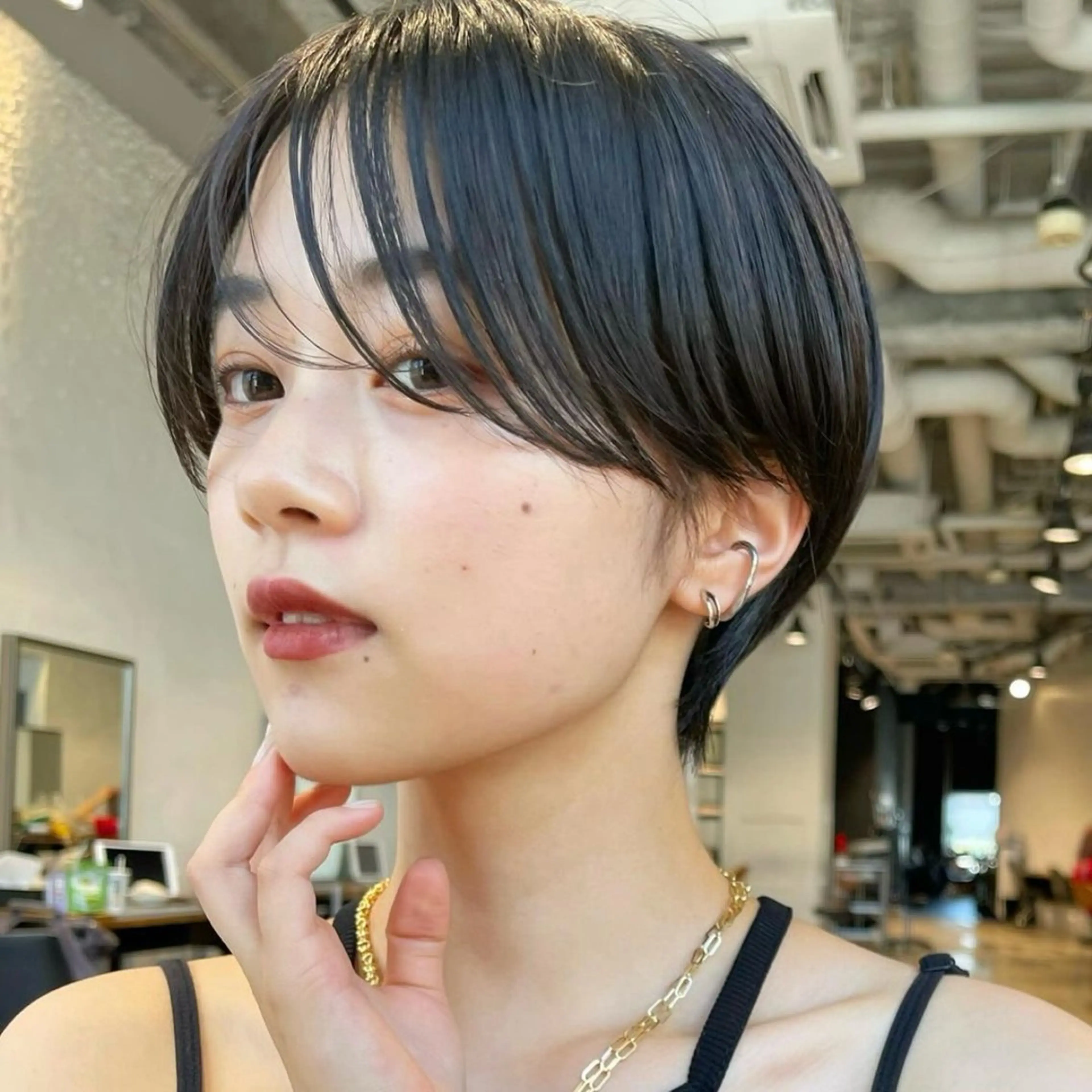 ショート AILERON 陣岸のヘアスタイル