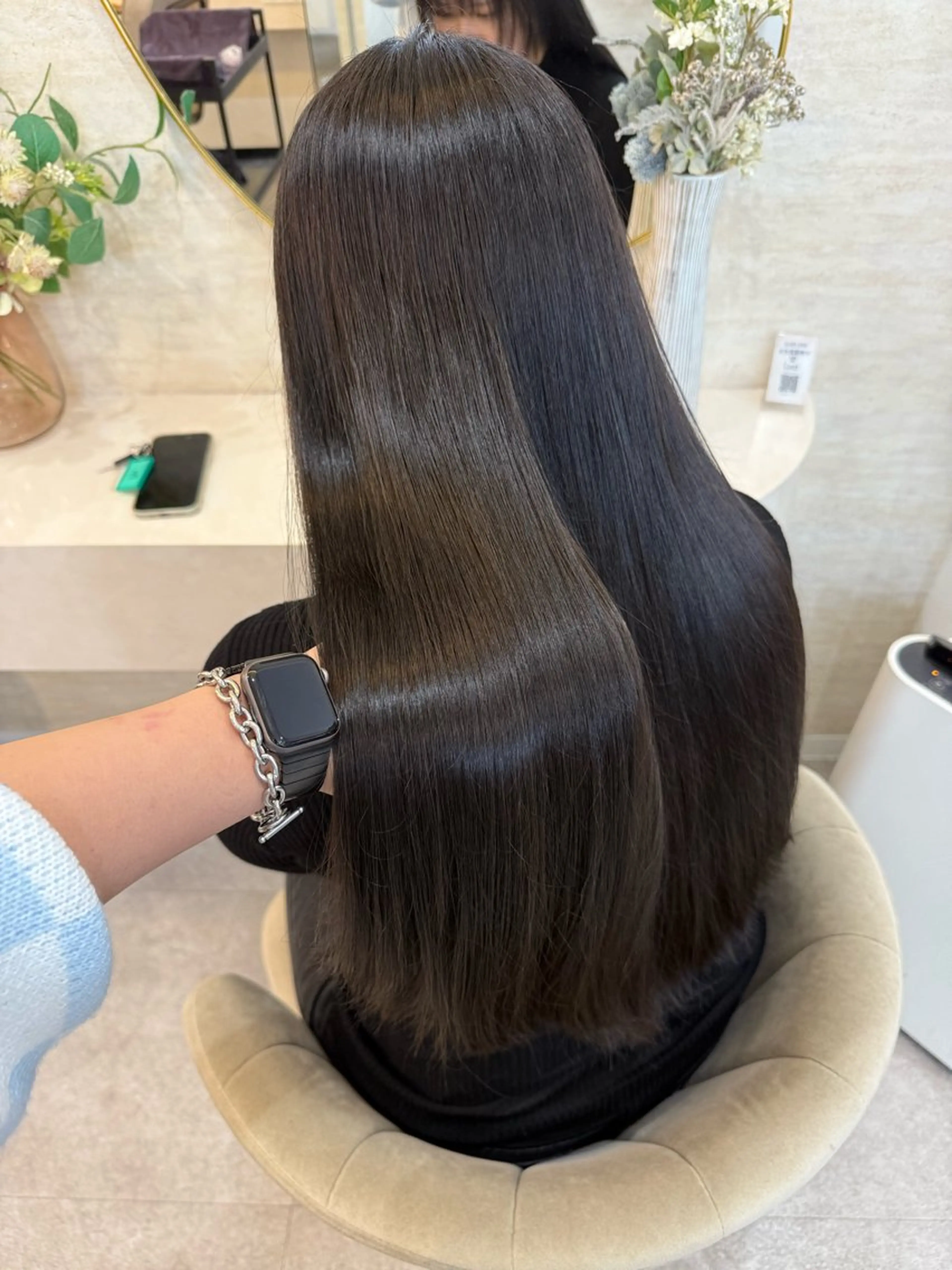 ロング カラー パーマ カット ヘアカラー 🦁おとは🦁 EssbyLovisのヘアスタイル