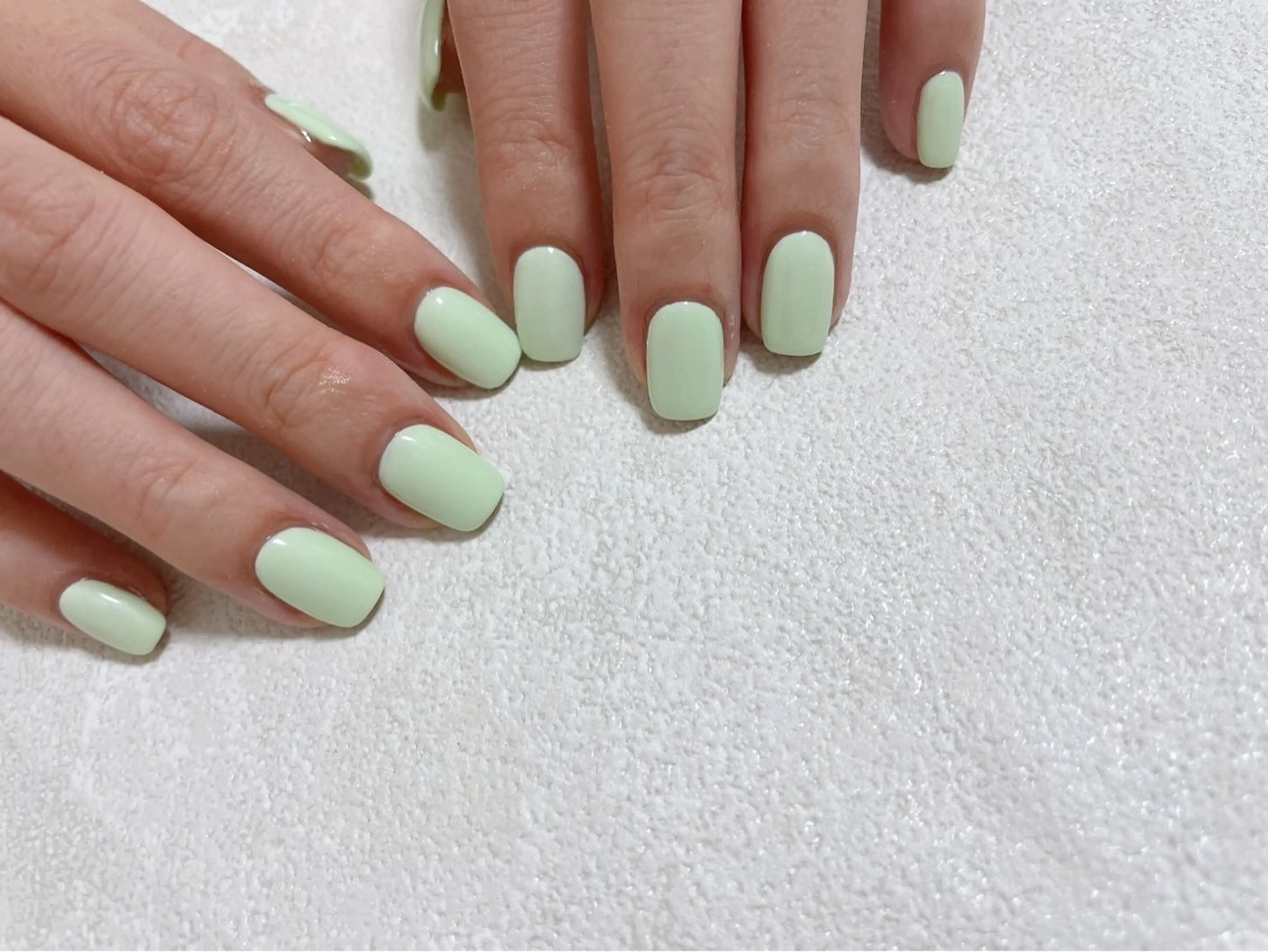 ネイル オーロラネイル フットネイル フレンチネイル ジェルネイル マグネットネイル ハンドネイル mogunail &blowのネイルデザイン