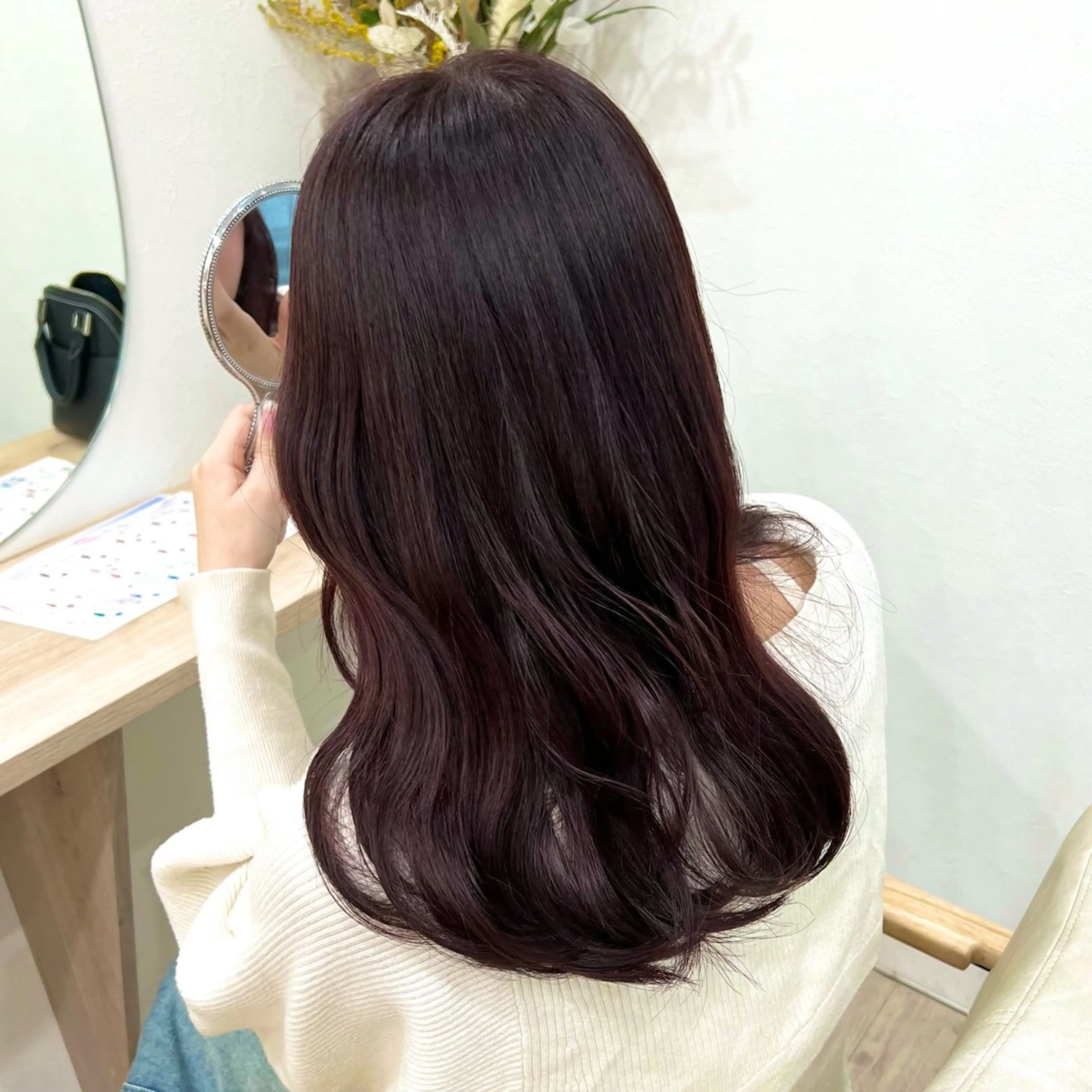 セミロング カラー レッドカラー TOKI mahoのヘアスタイル