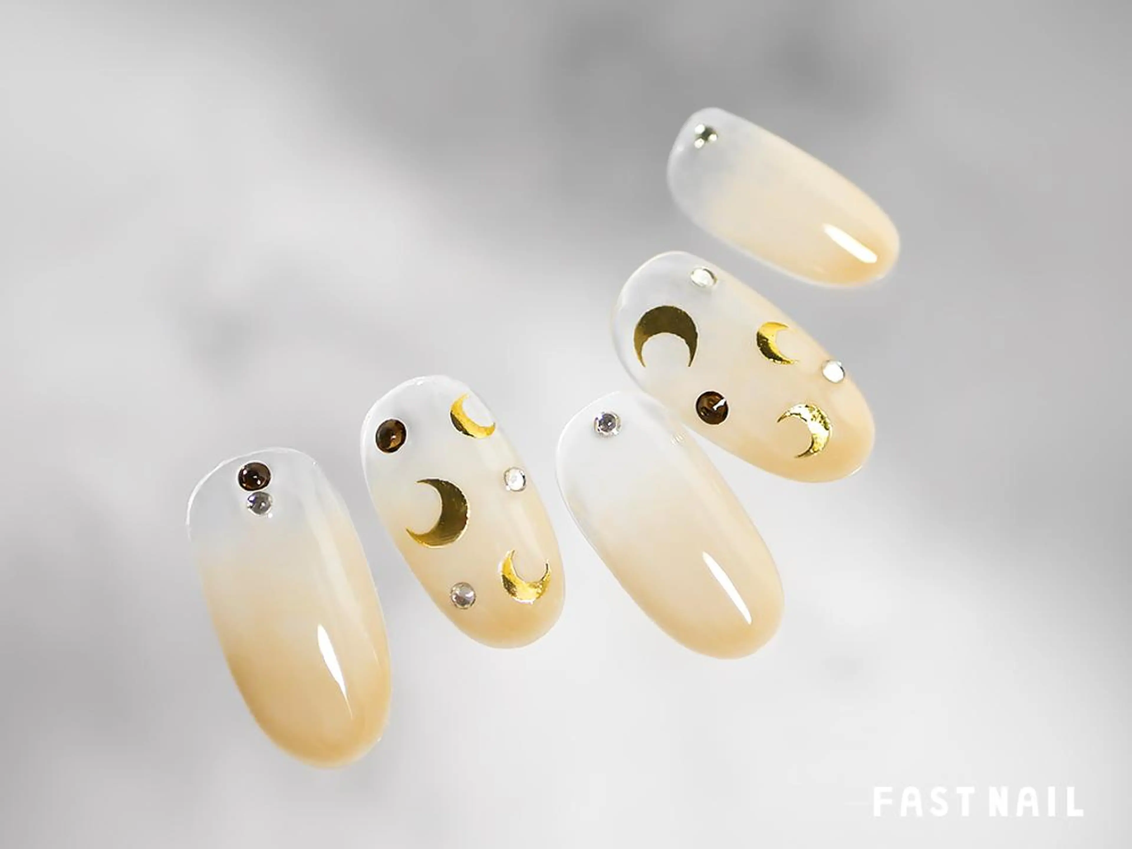 ネイル FASTNAIL LOCO 昭島店のネイルデザイン