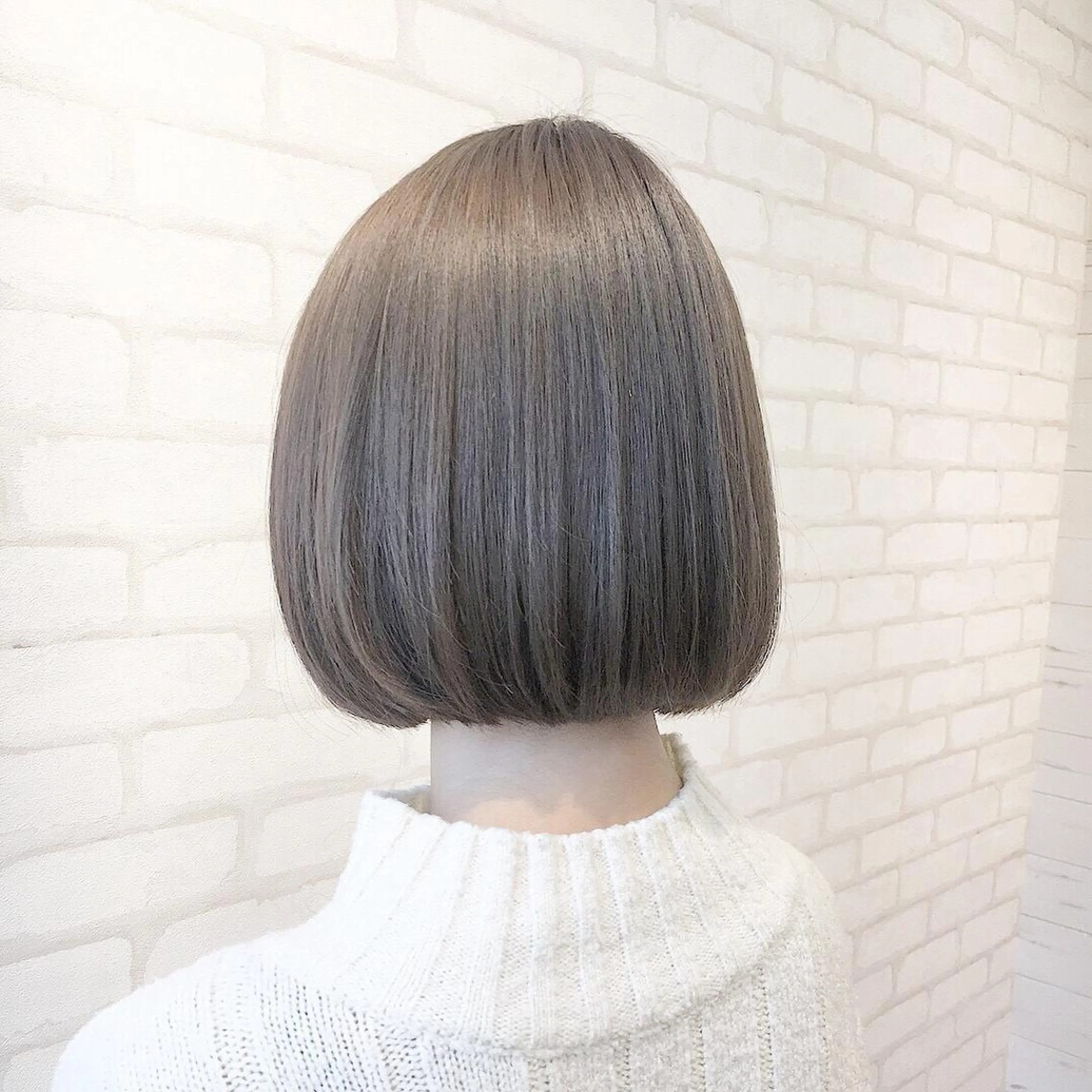 ショート ミヤザキ タクトのヘアスタイル