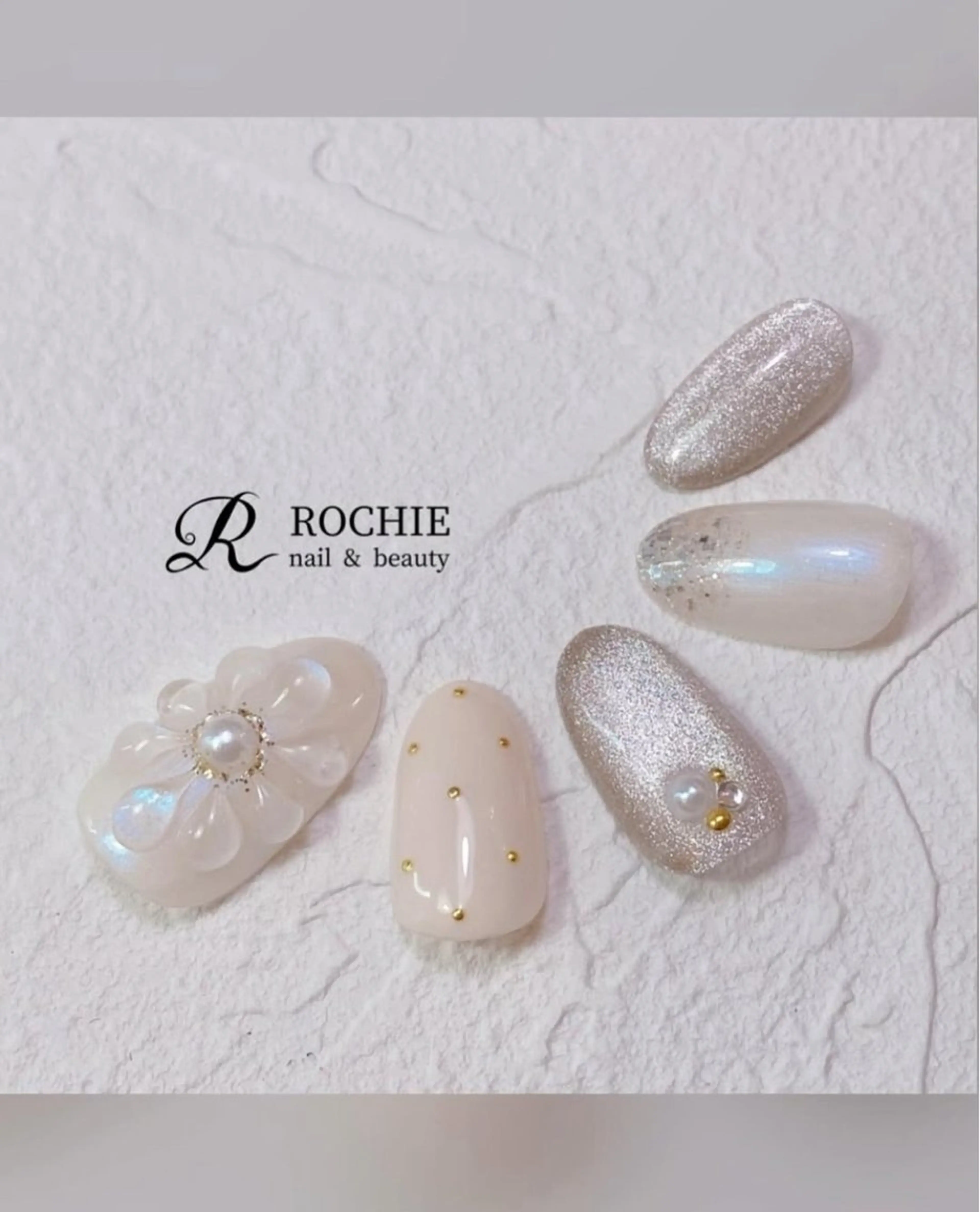 ネイル ROCHIE ロキエ(まなみ)のネイルデザイン