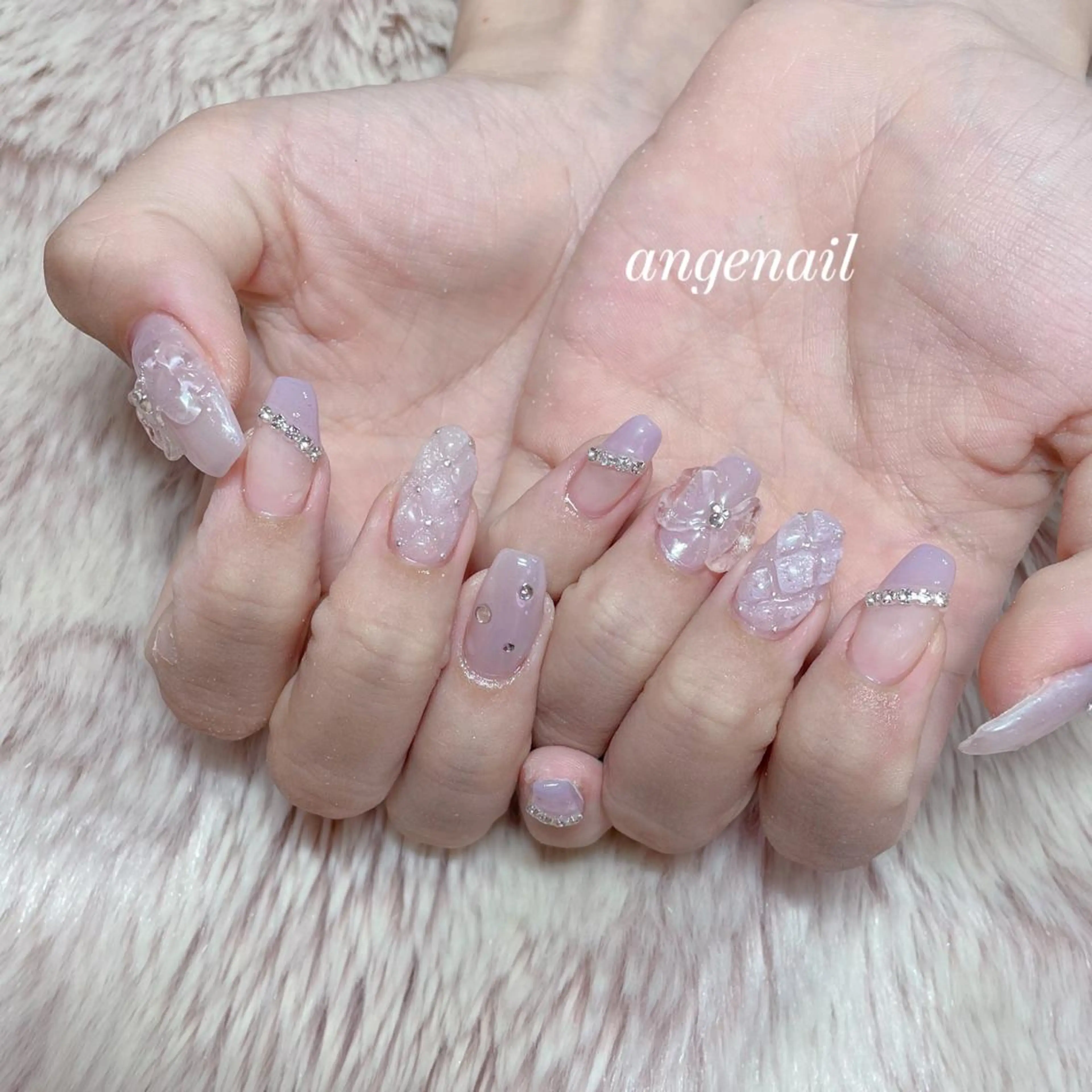 ネイル ハンドネイル オーナーネイリスト MAKIのネイルデザイン