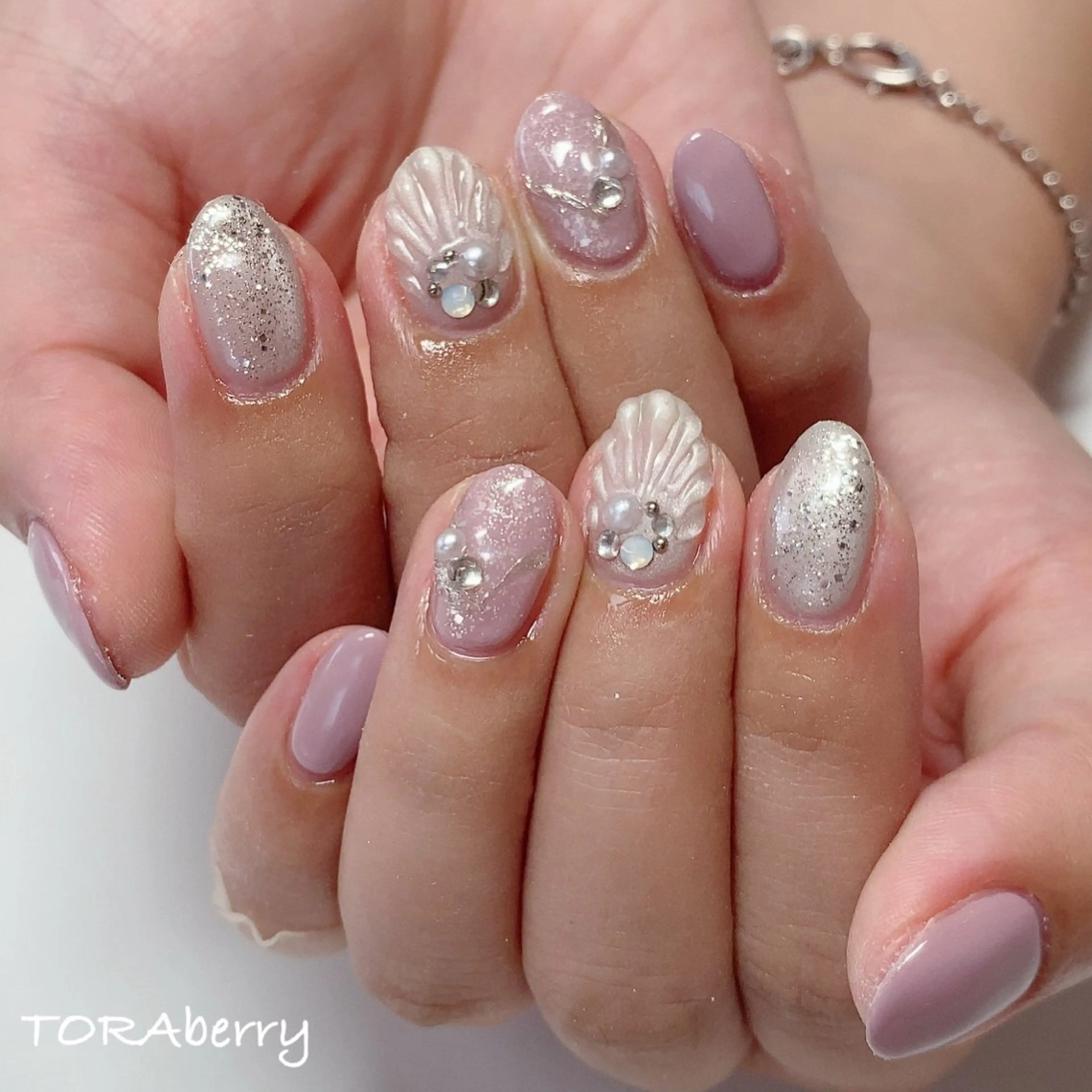 ネイル ネイリスト なつみのネイルデザイン