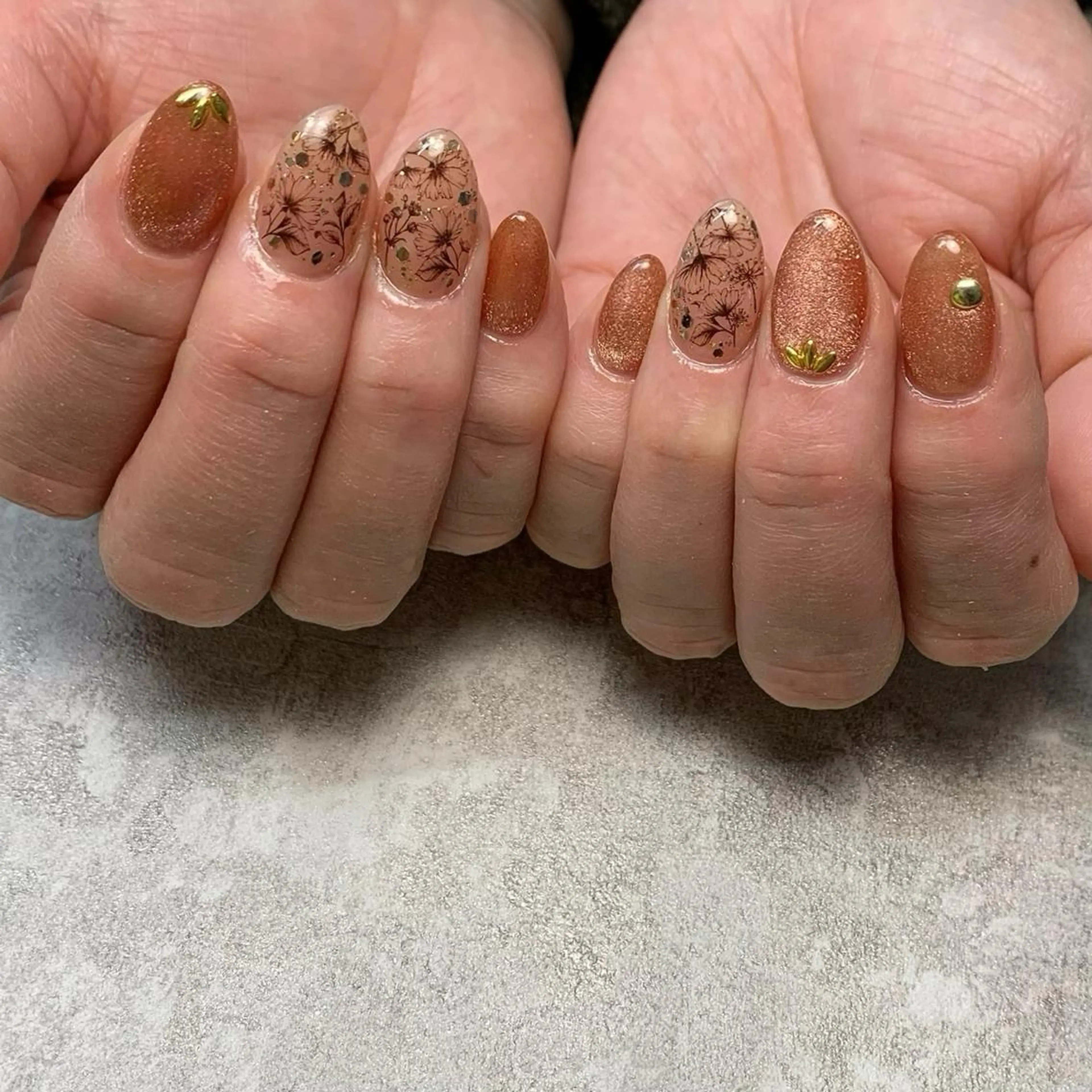 ネイル S. JEWELのネイルデザイン