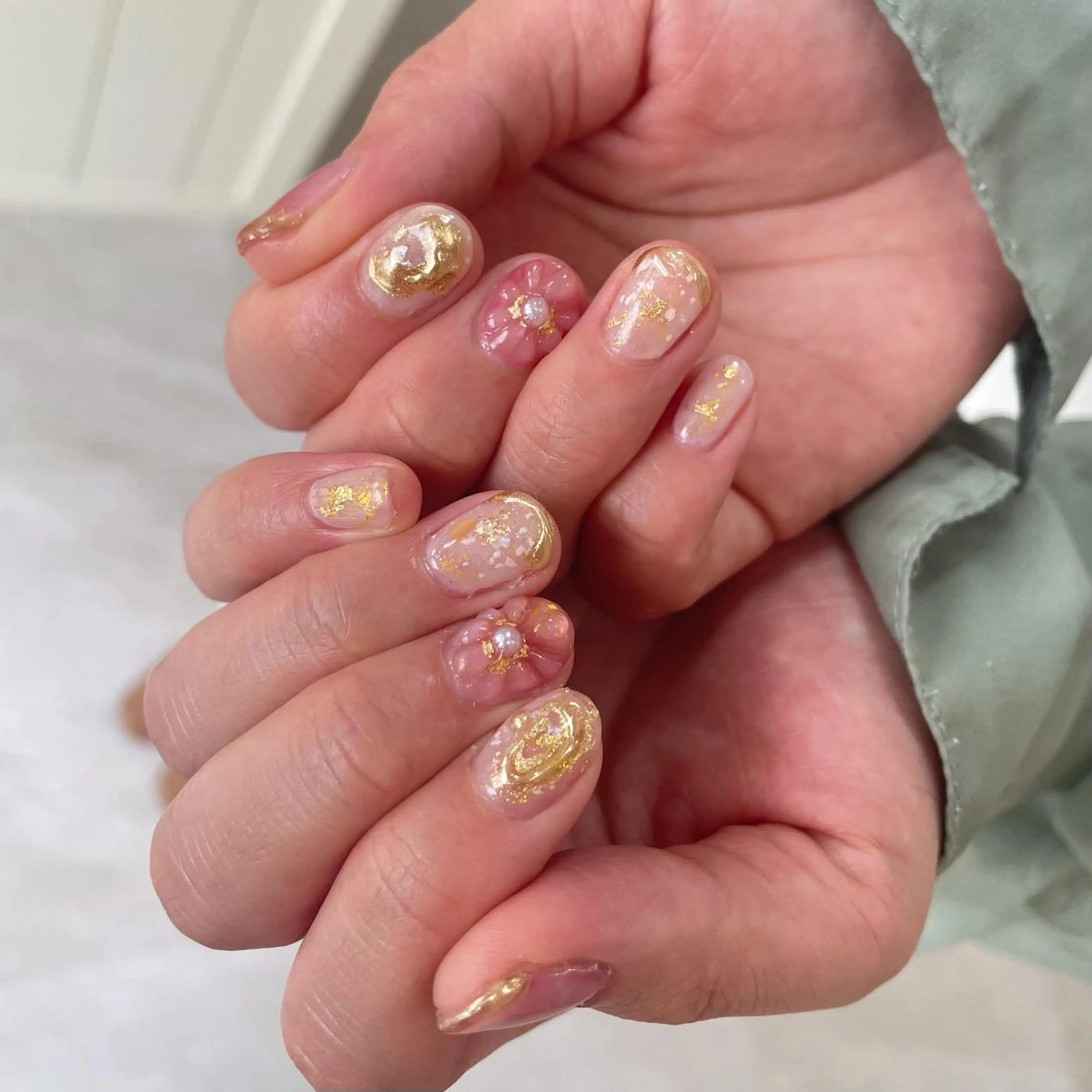 ネイル ニュアンスネイル ぷっくりネイル ショートネイル ハンドネイル フットネイル chai大阪上本町 sayakaのネイルデザイン