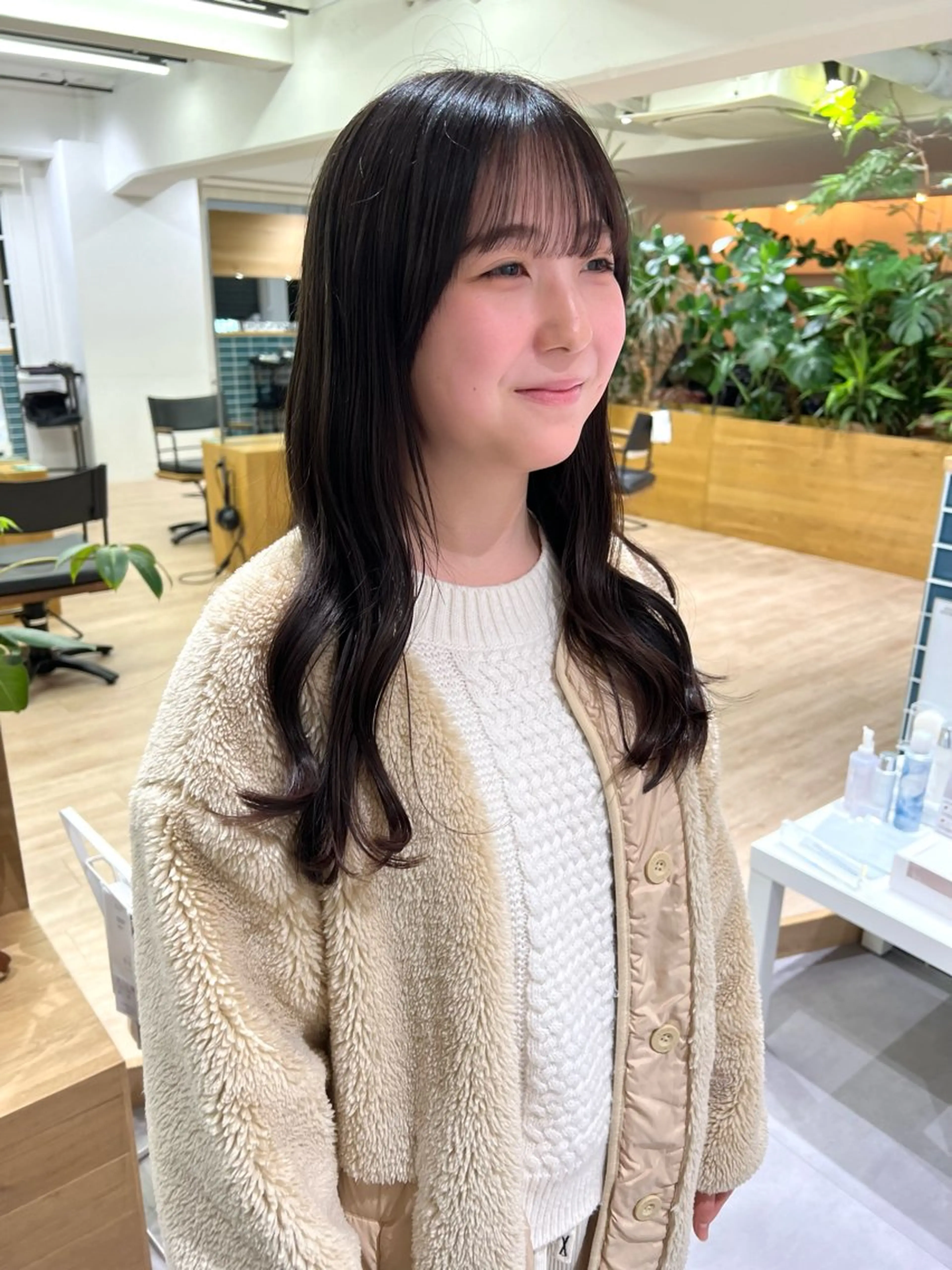 ロング 縮毛矯正 艶ベージュ/オリーブ カラー🫒airiのヘアスタイル