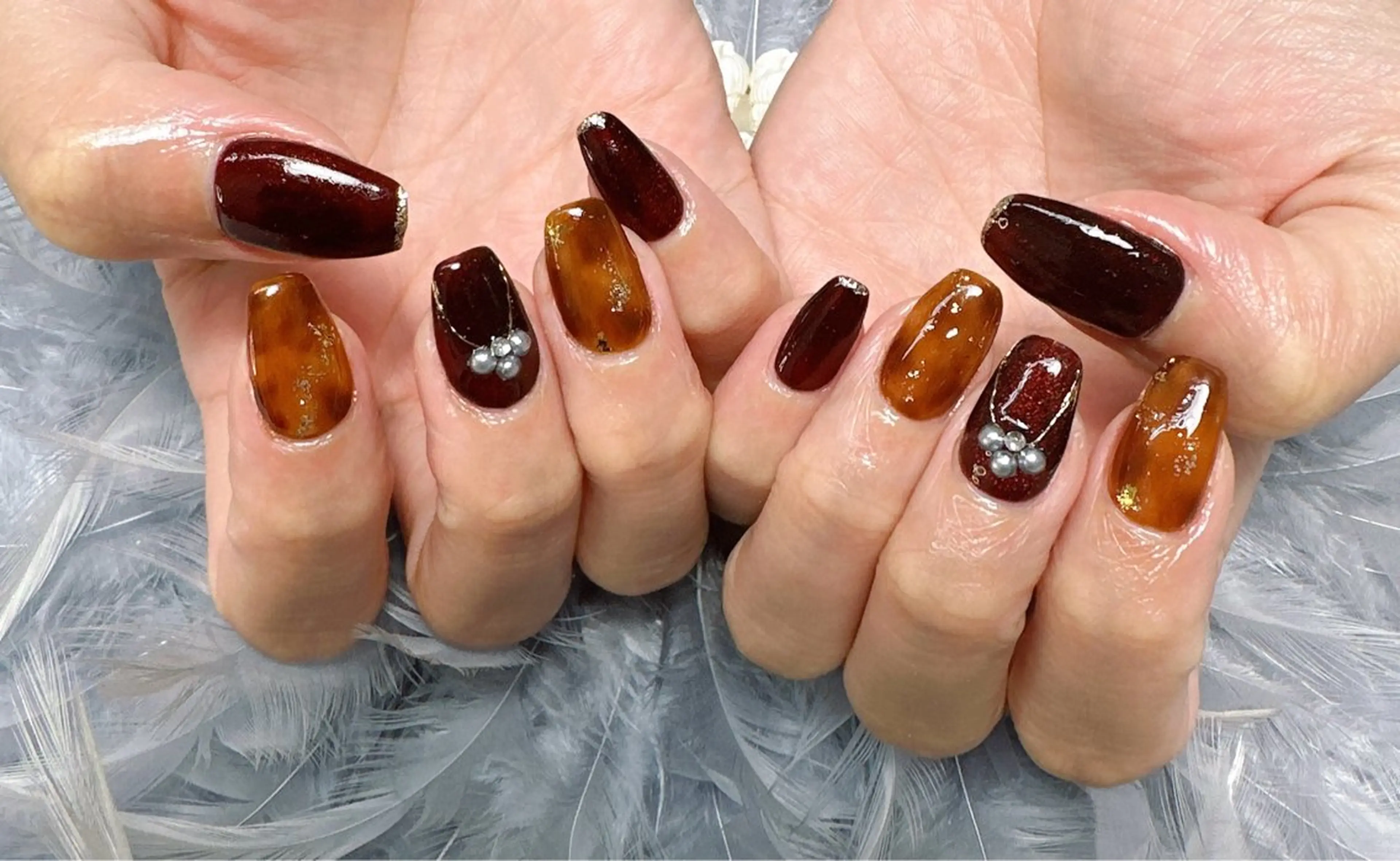 ネイル べっ甲ネイル ラメ(グリッター) ハンドネイル Pretty Nail Salonのネイルデザイン
