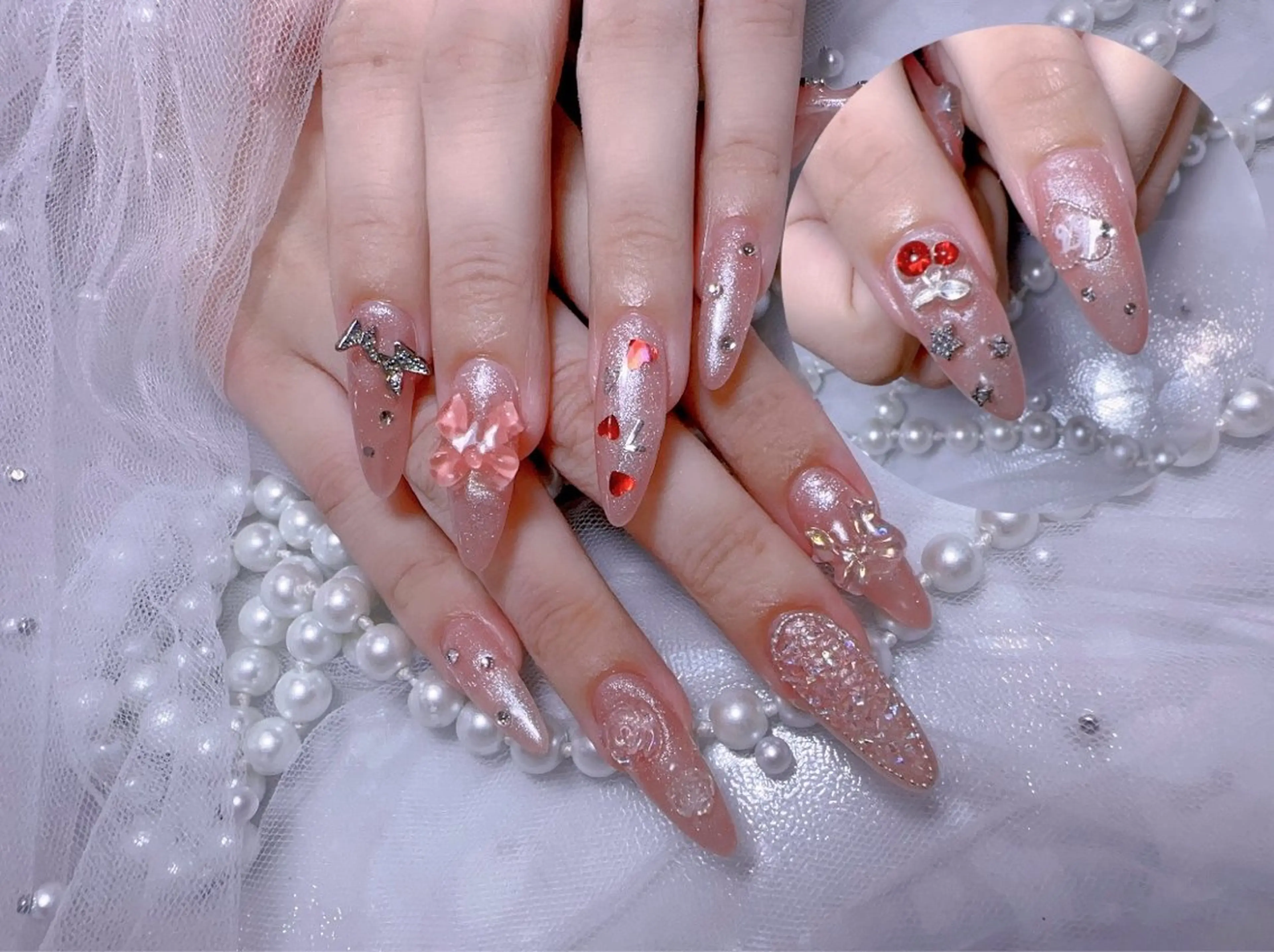 ネイル アートネイル フラッシュネイル フレンチネイル ジェルネイル ガラスフレンチ ハンドネイル You&Me Miyuのネイルデザイン