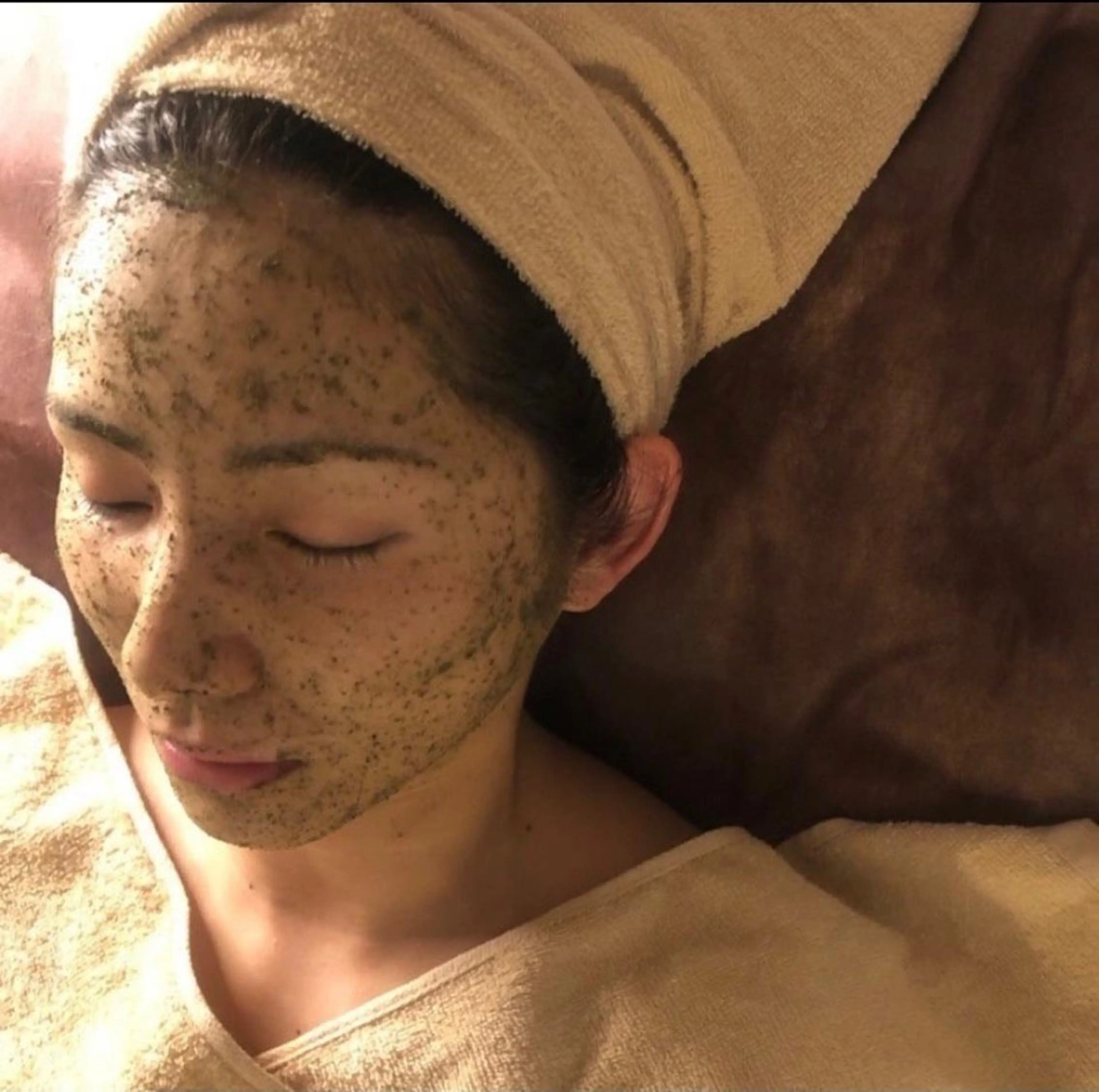 REVI陶肌トリートメント(ハーブピーリング)  陶肌パウダー2g＋美白に特化したオプション1g+ヘッドマッサージの写真