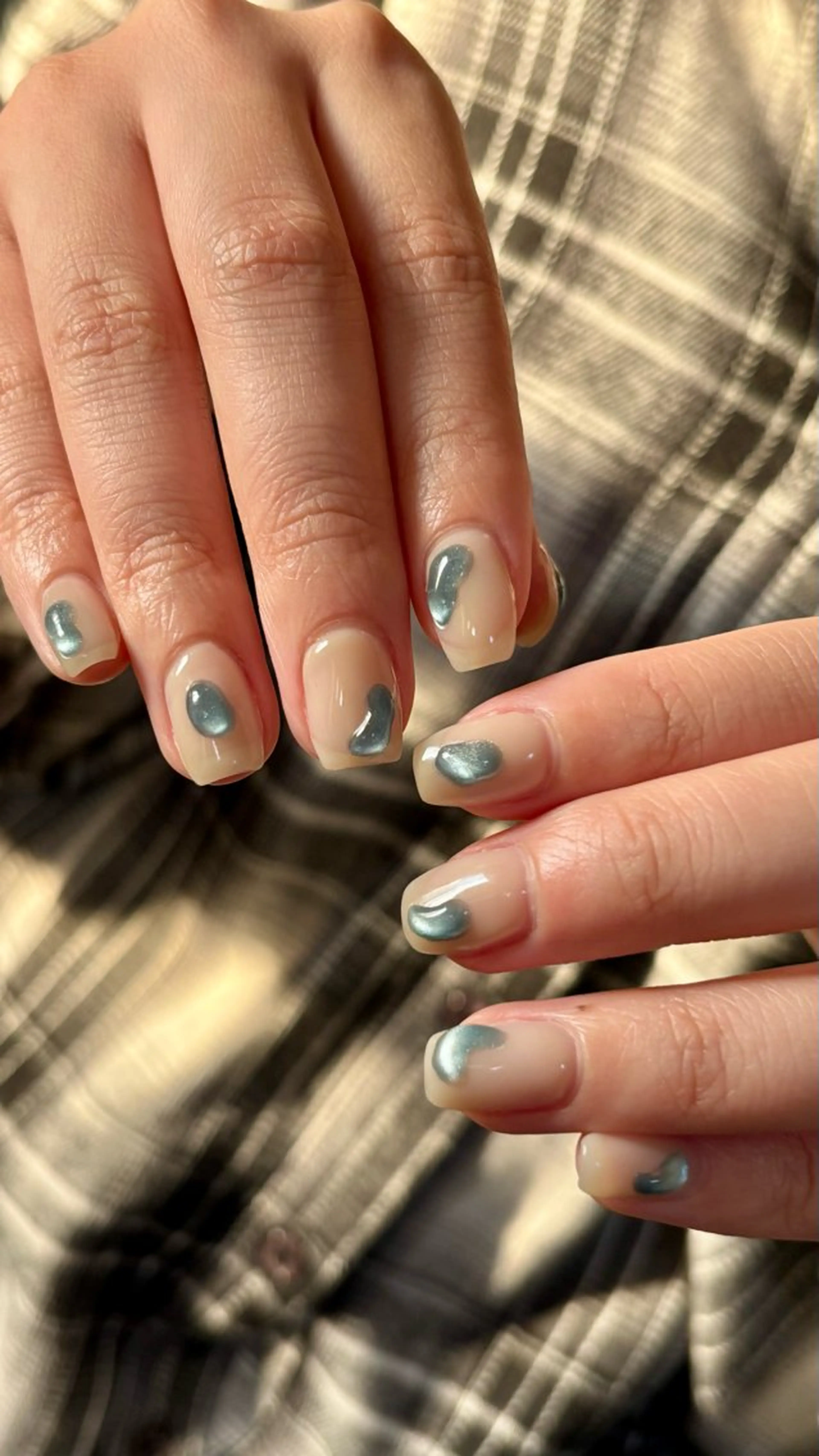 ネイル マグネットネイル ニュアンスネイル シンプルネイル Umi Nail /Akariのネイルデザイン