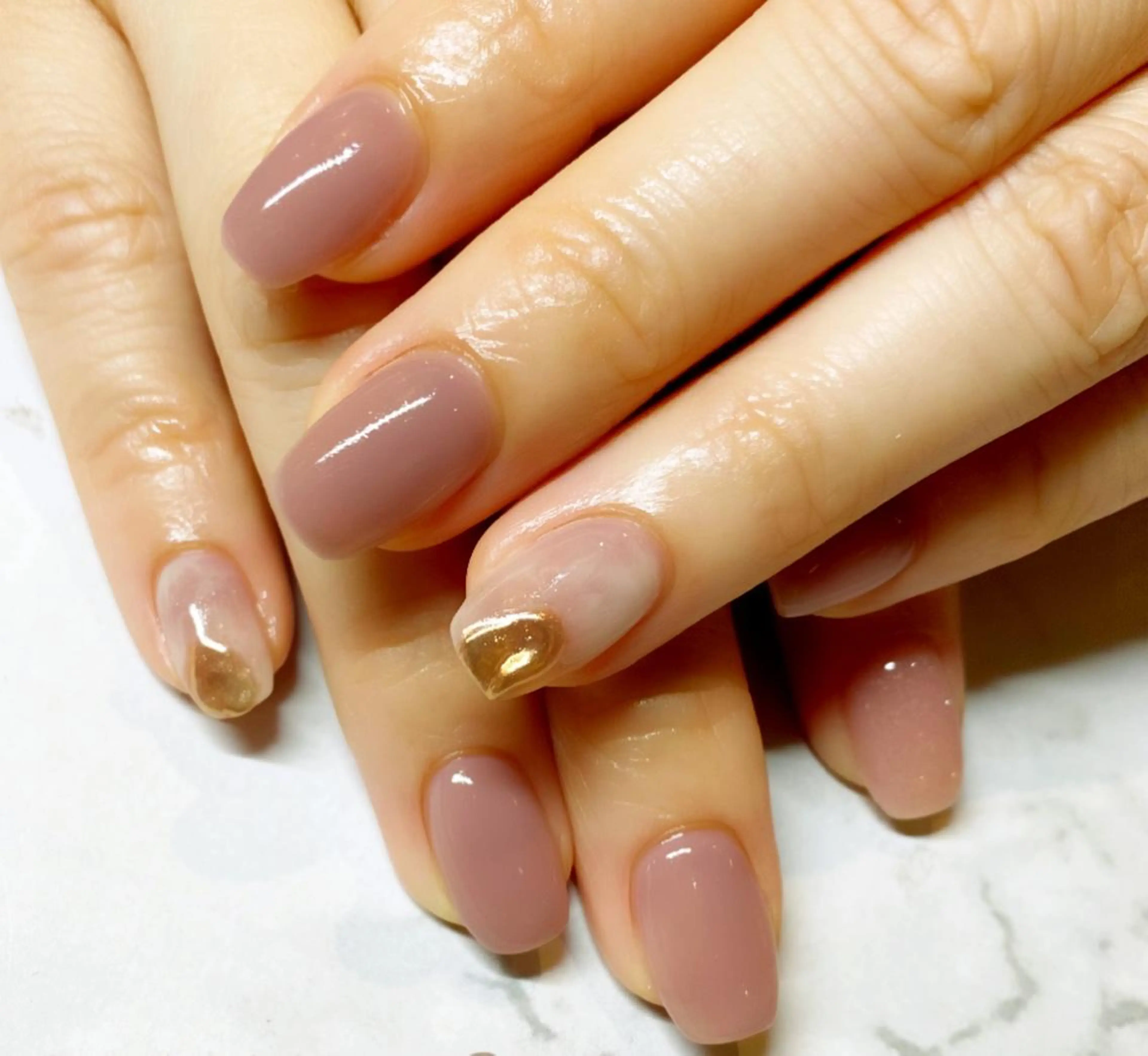 ショート ハンドネイル NAILSALON 🍔Timna🍟のネイルデザイン