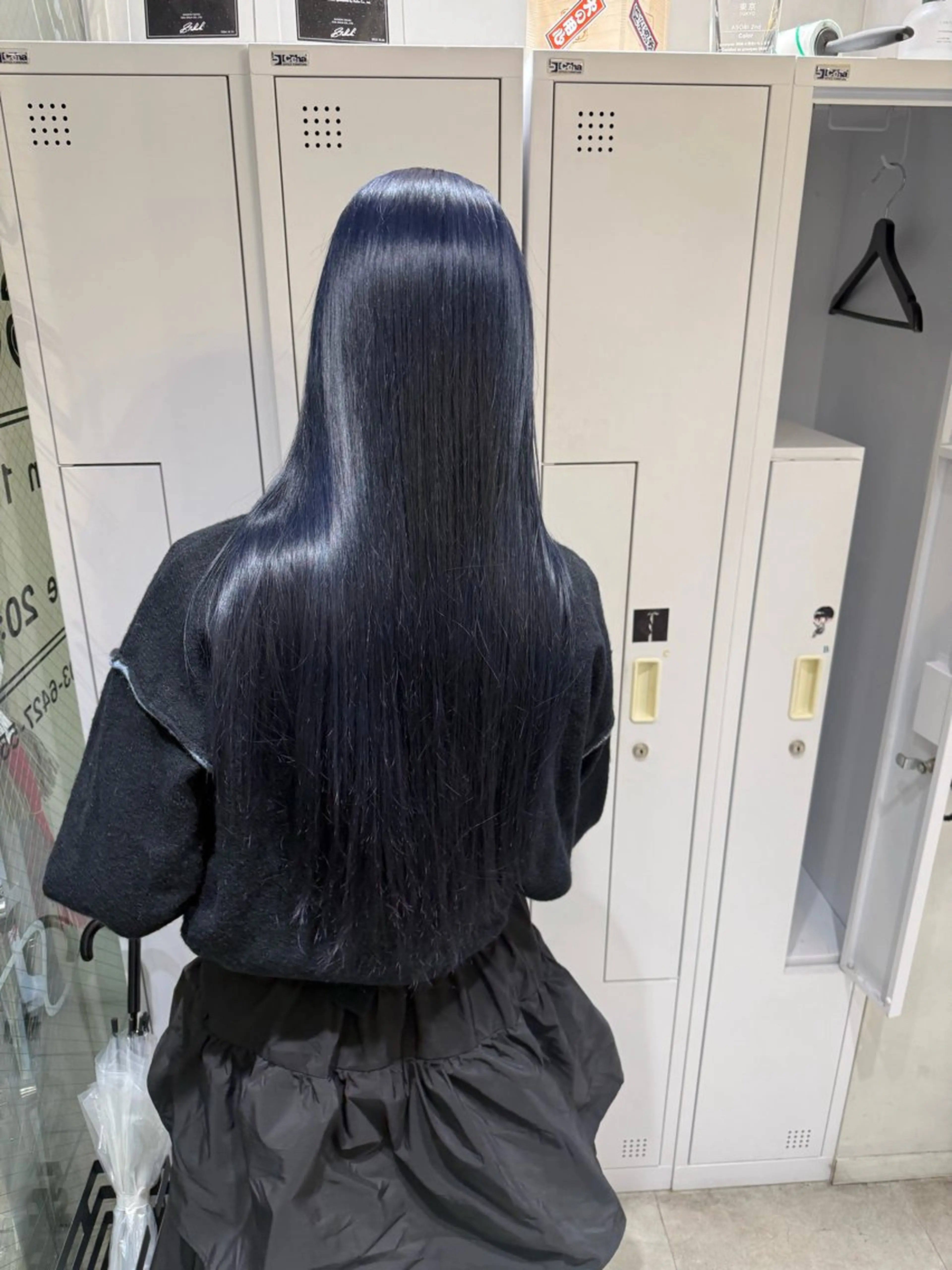 ロング カラー アッシュ ベージュカラー ブリーチ ブルーカラー 透明感カラー ヘアカラー ハイトーン/ブリーチ 💙みずき💙のヘアスタイル