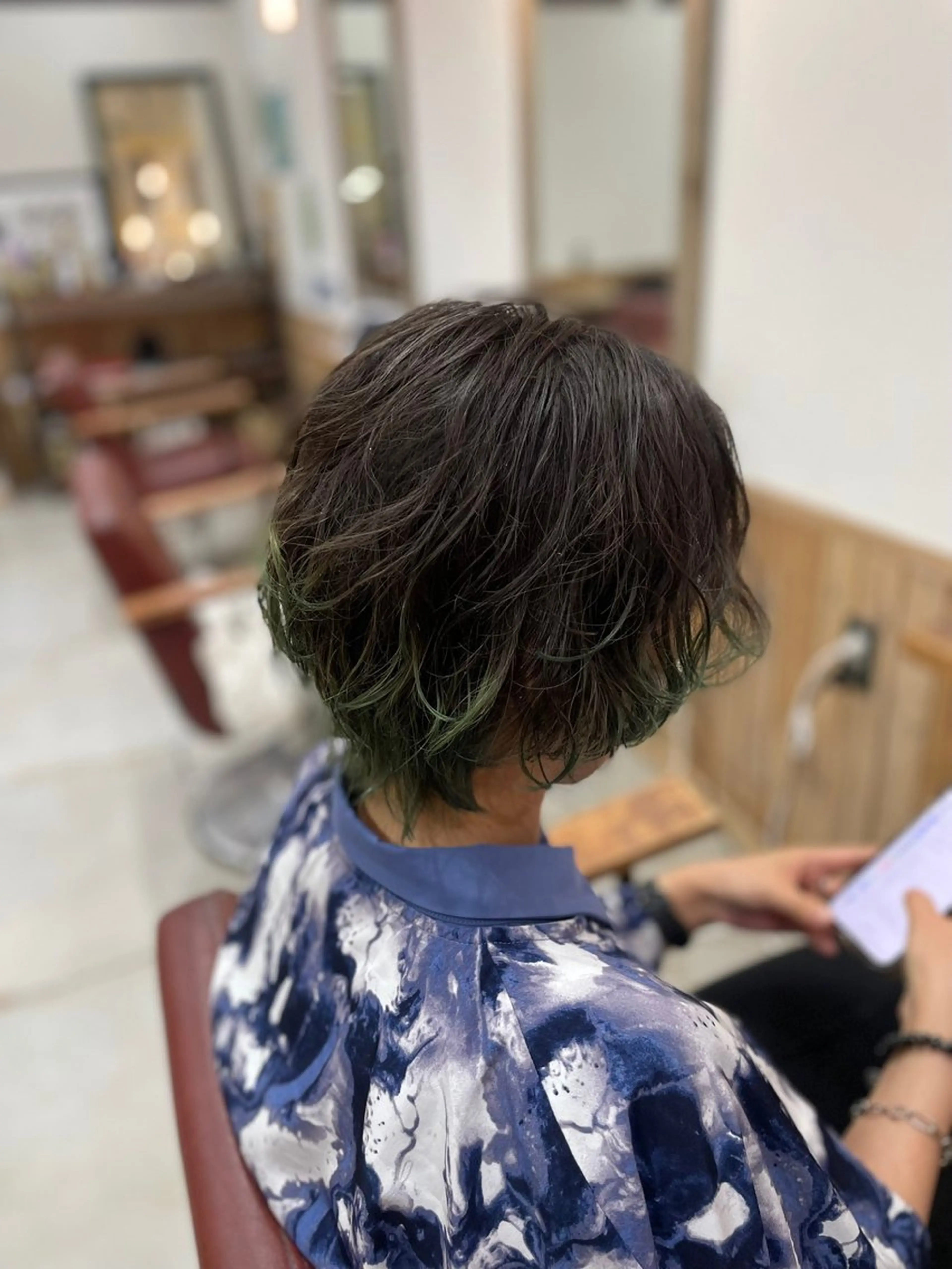 ミディアム ショートボブ ボブ ハイライト レイヤーカット Wカラーレイヤーカ ット⚡️CHIAKIのヘアスタイル