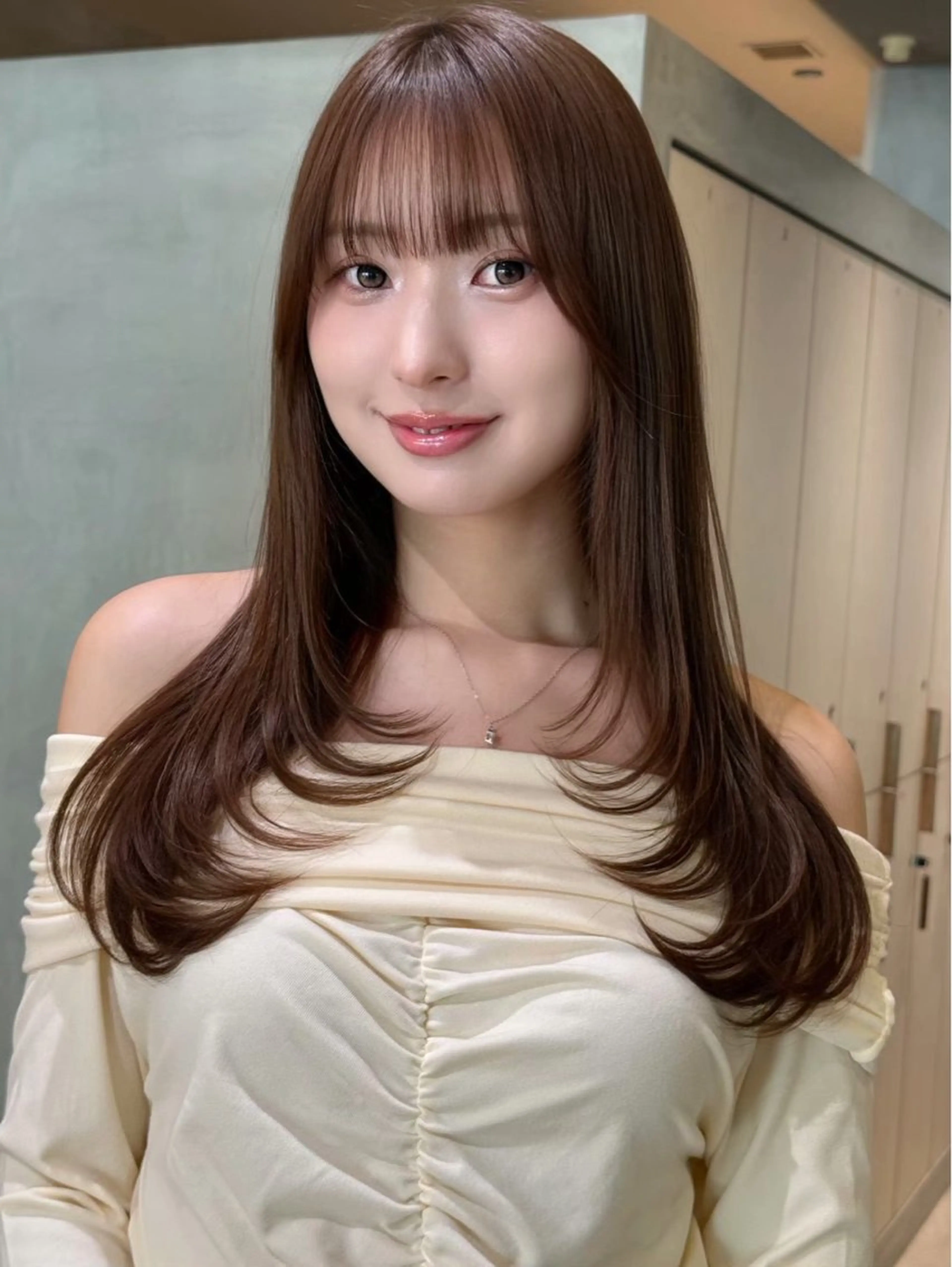 ロング 🎀池袋🎀透明感 🩵カラー🫧ななみのヘアスタイル