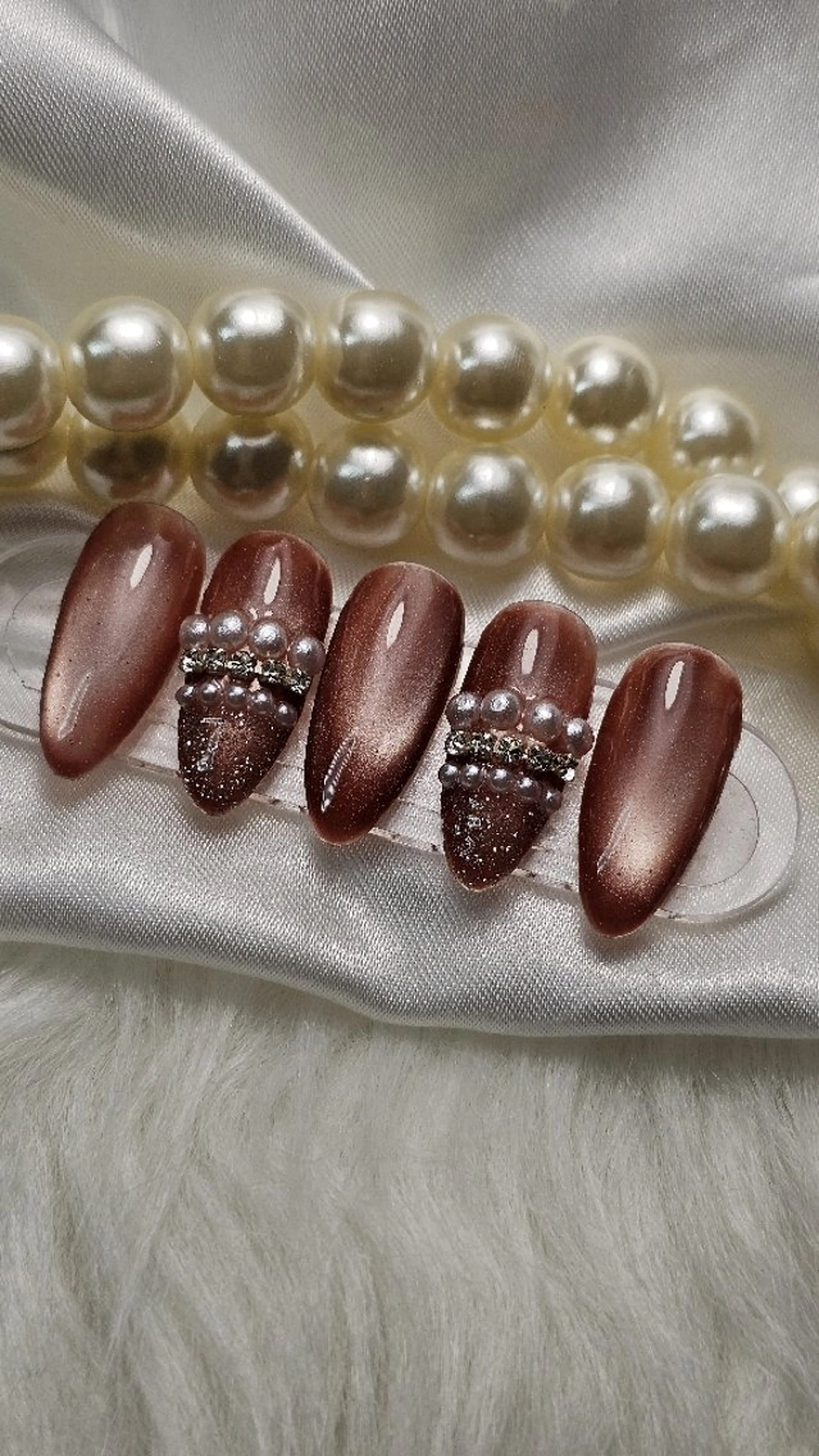 ネイル マグネットネイル Ra: Nail   라: 네일のネイルデザイン