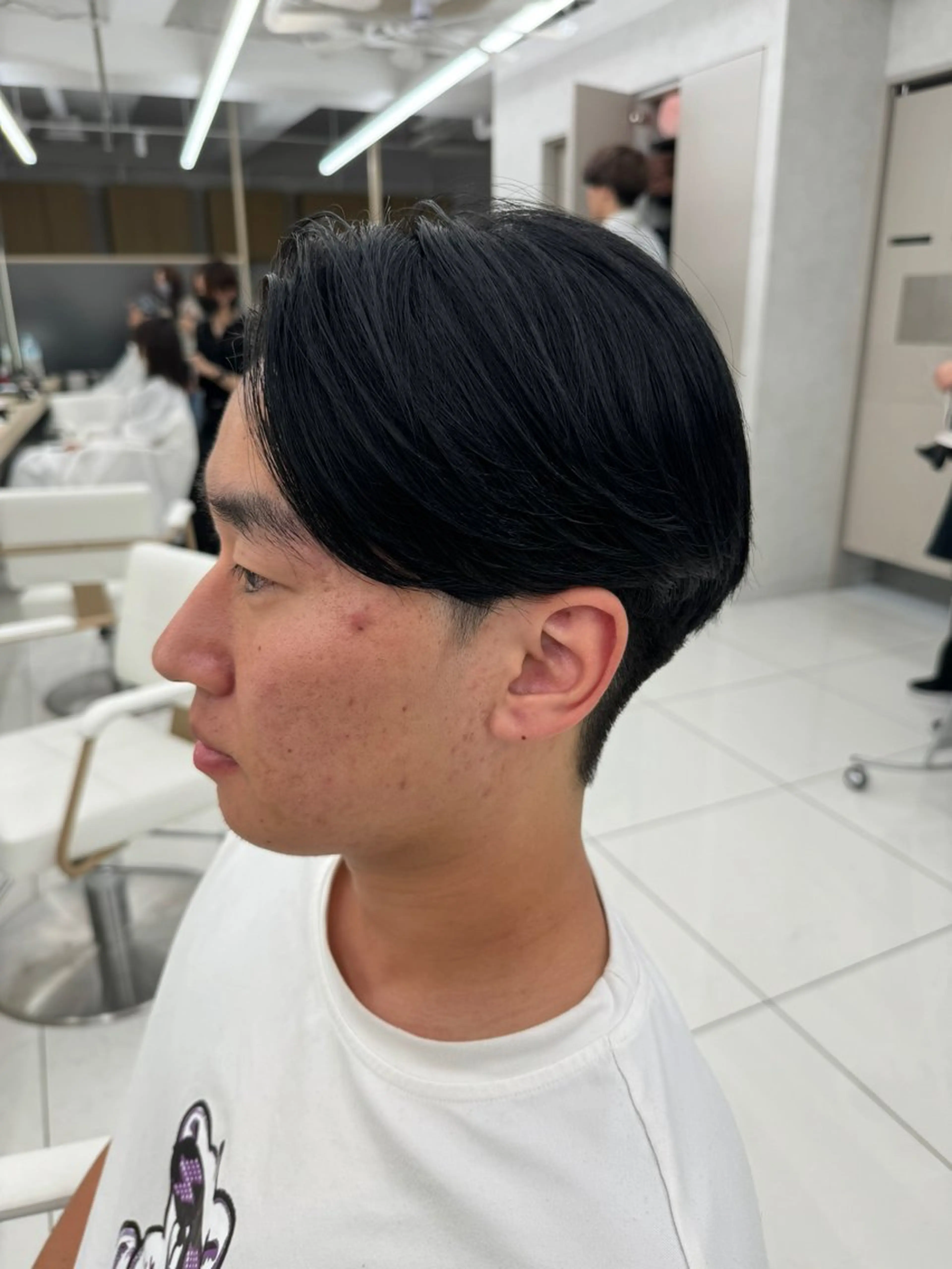 ショート パーマ メンズ メンズブリーチ メンズパーマ くせ毛 縮毛矯正 ニュアンスパーマ カット 縮毛矯正 【メンズ縮毛矯正】 田中秀斗のヘアスタイル