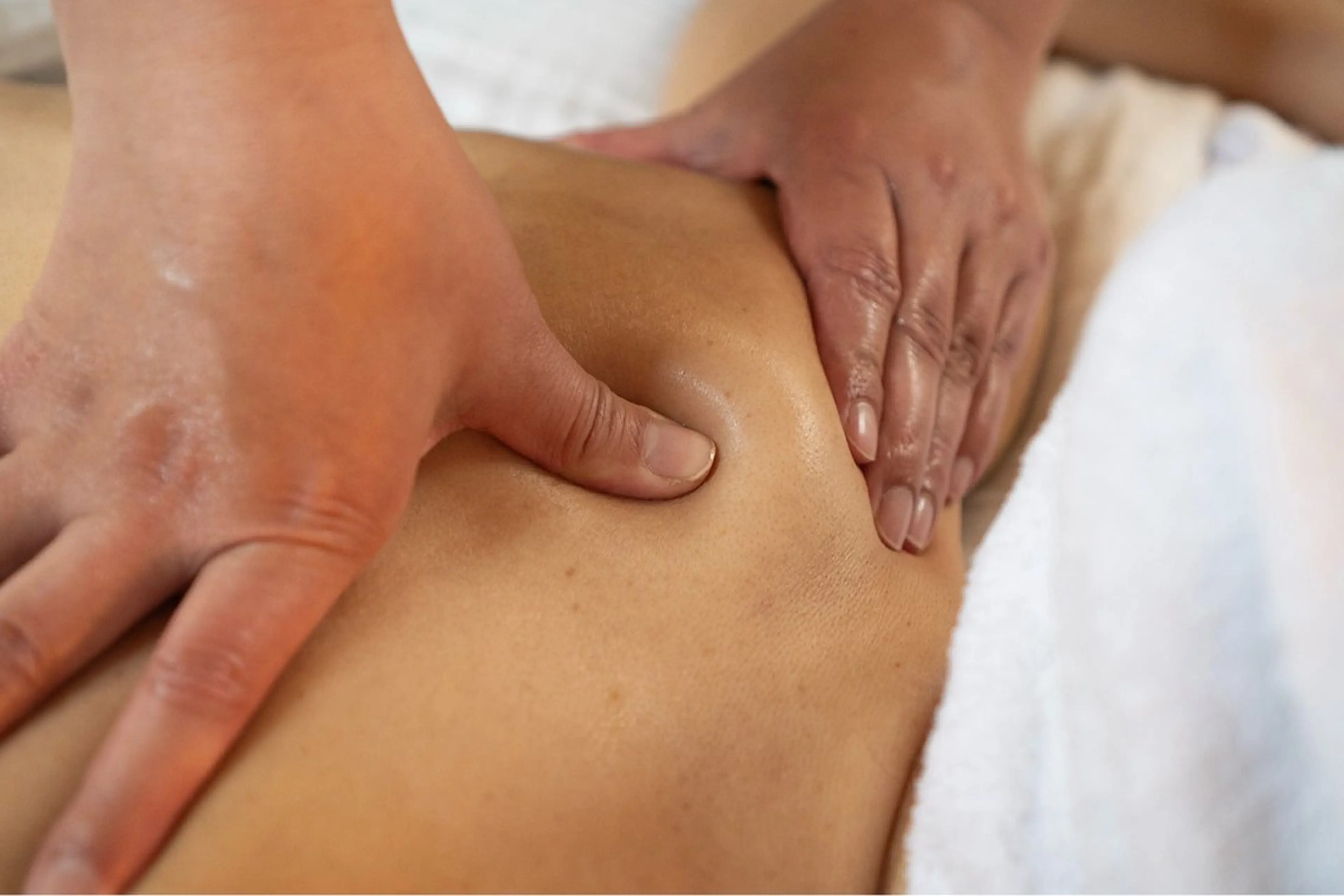 【全身温活コース✨】漢方よもぎ蒸し30分&全身丸ごと大掃除リンパマッサージ+腸もみ120分⭐︎150分コース（足湯付）の写真