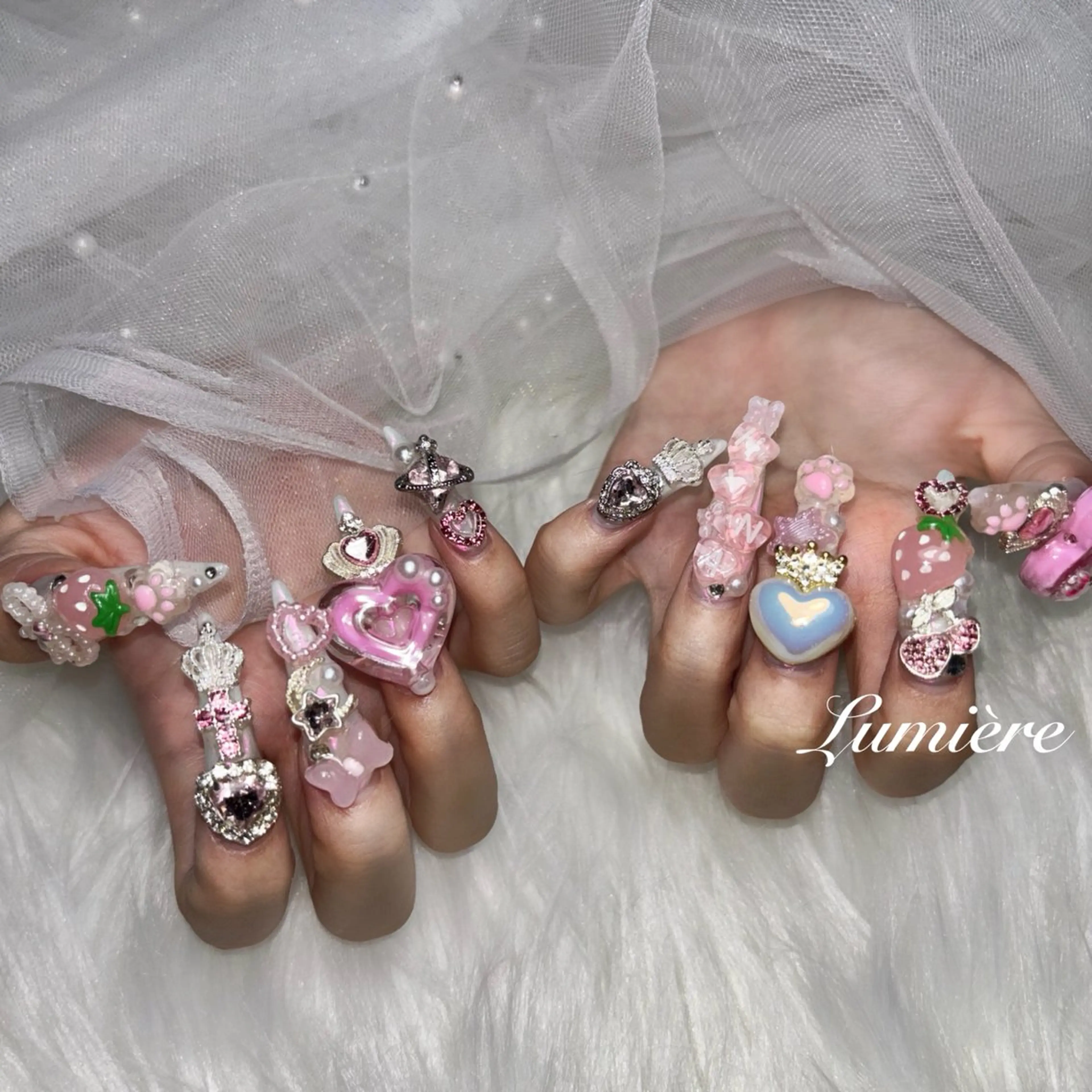 ネイル ハンドネイル Lumière｜ ロング｜ワンホンのネイルデザイン
