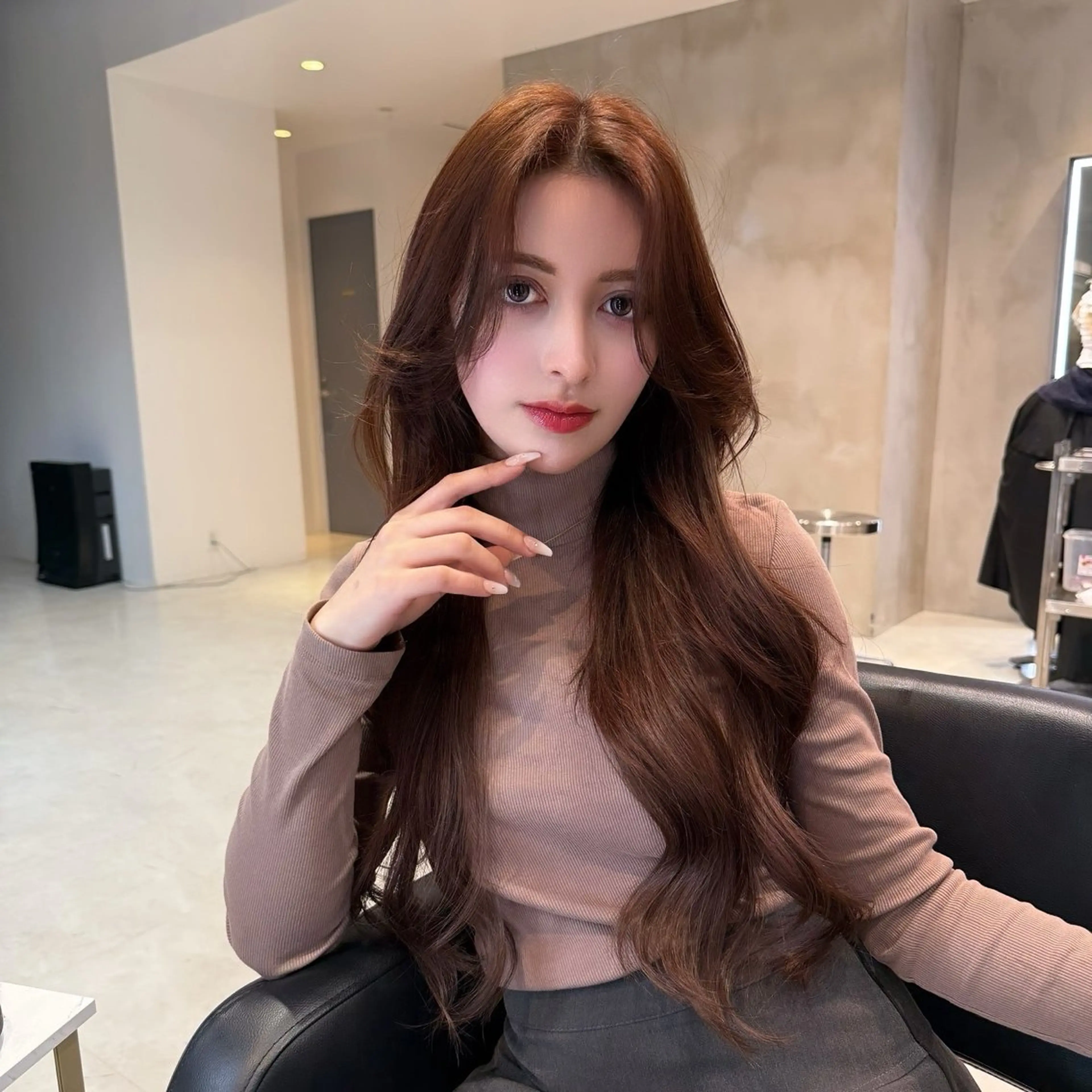 ロング カット ヘアカラー トリートメント 韓国ヘア🇰🇷 YURIYAのヘアスタイル