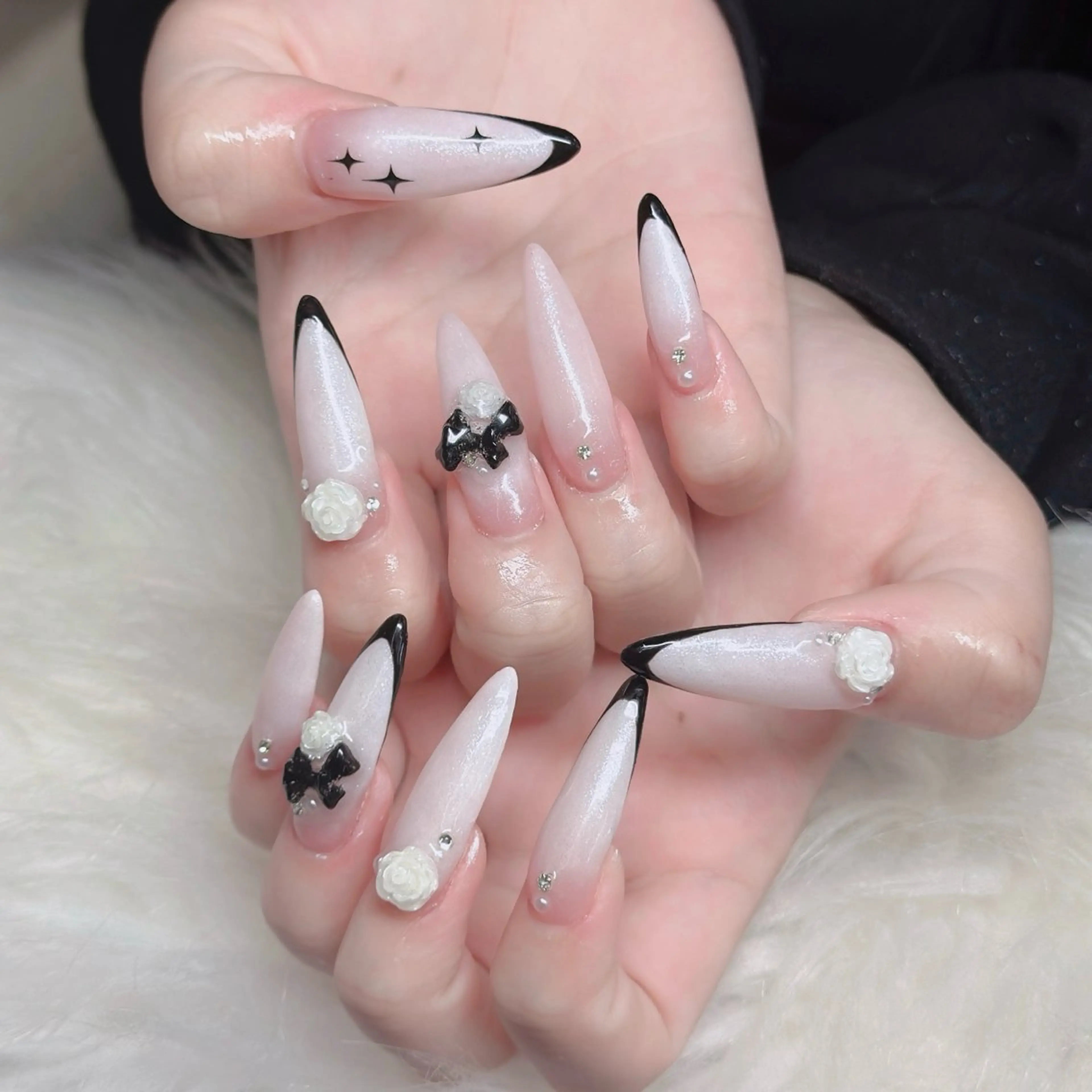 ネイル ロングネイル マグネットネイル リボン 夏ネイル スーパーロングネイル ハンドネイル Hani Nail XUKAのネイルデザイン