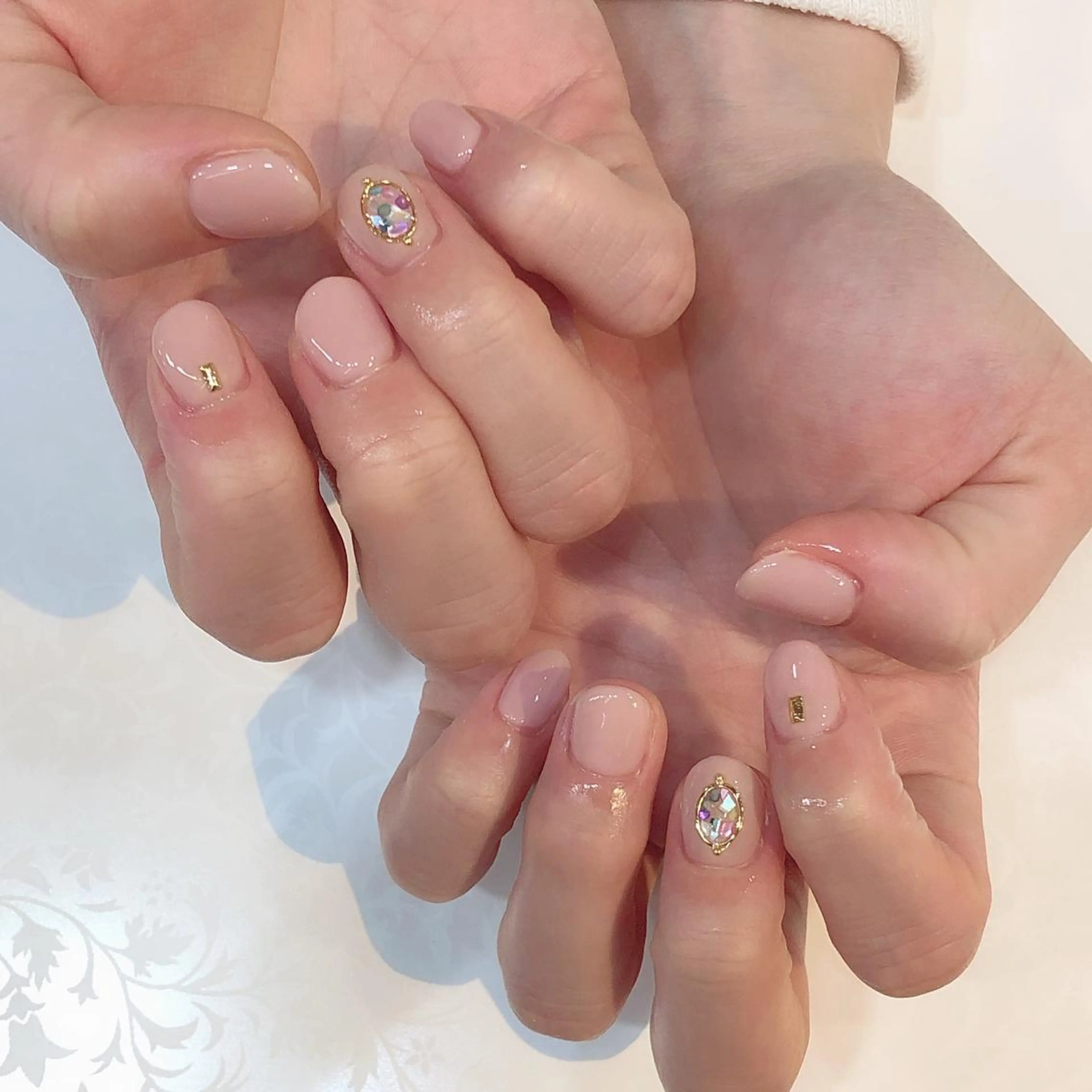 ネイル シンプルネイル 近藤 あみのネイルデザイン