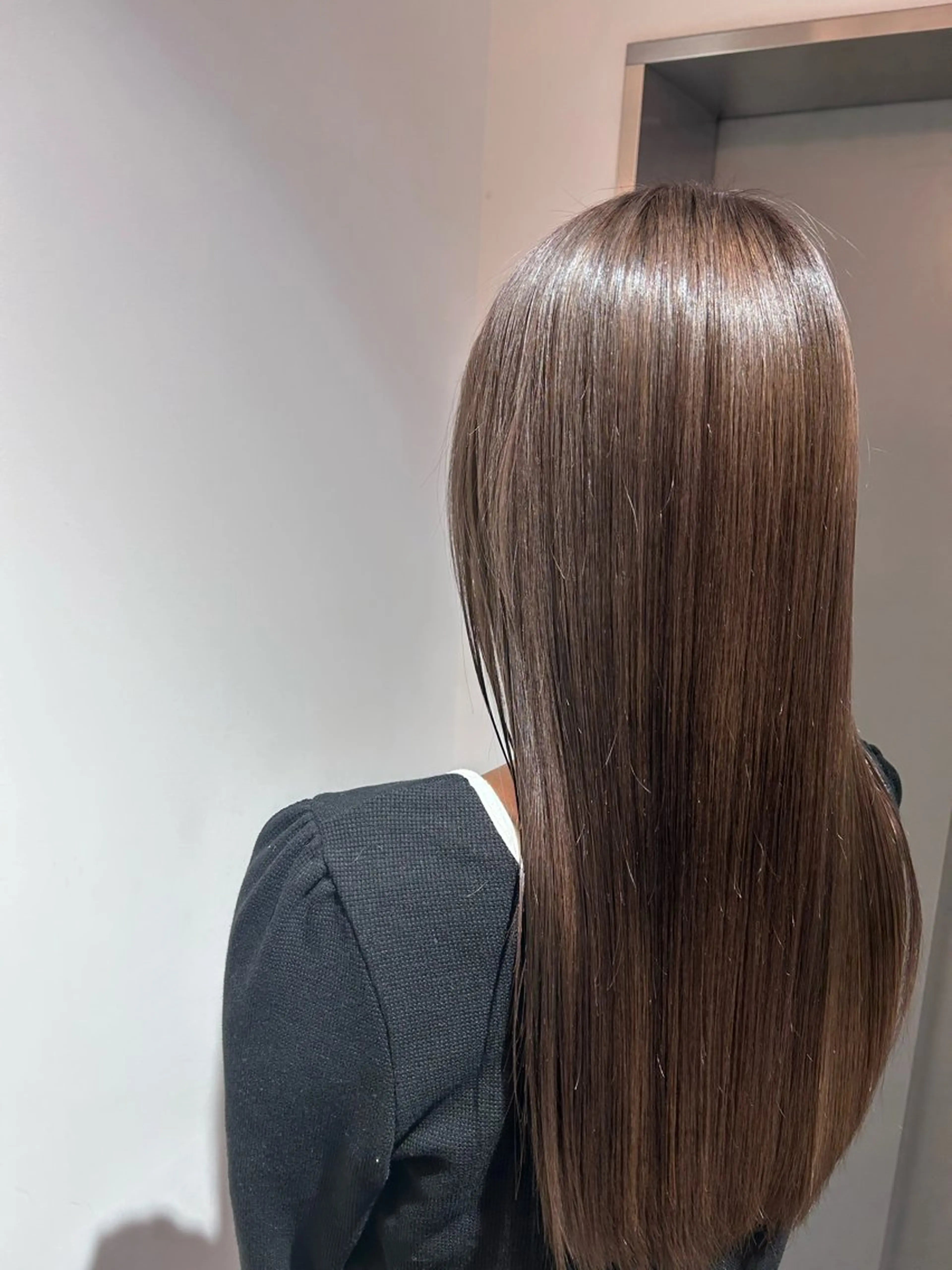ロング ヘアカラー トリートメント 蓮池 愛海のヘアスタイル