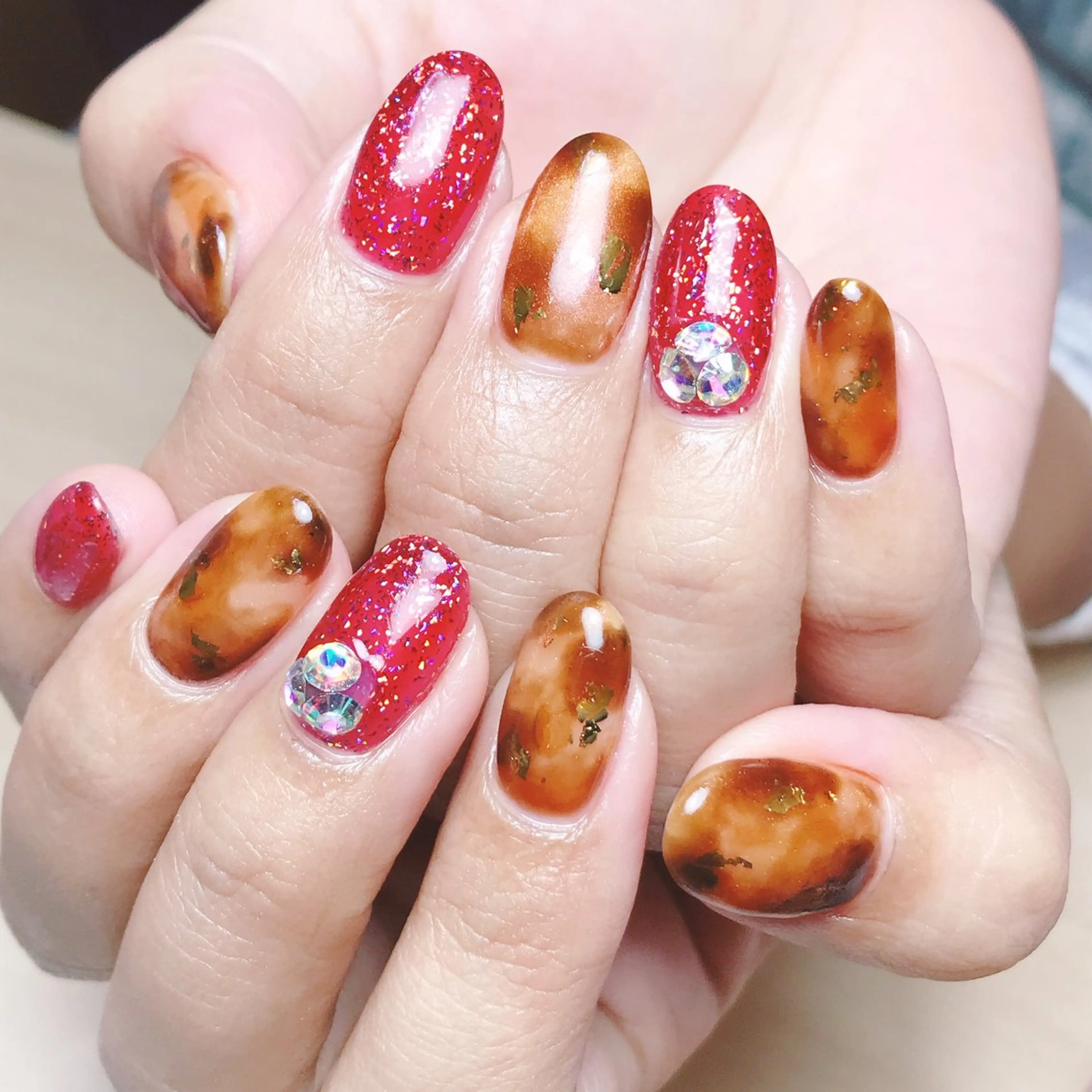 ネイル ハンドネイル 深爪を断らない スカルプ高評価店のネイルデザイン