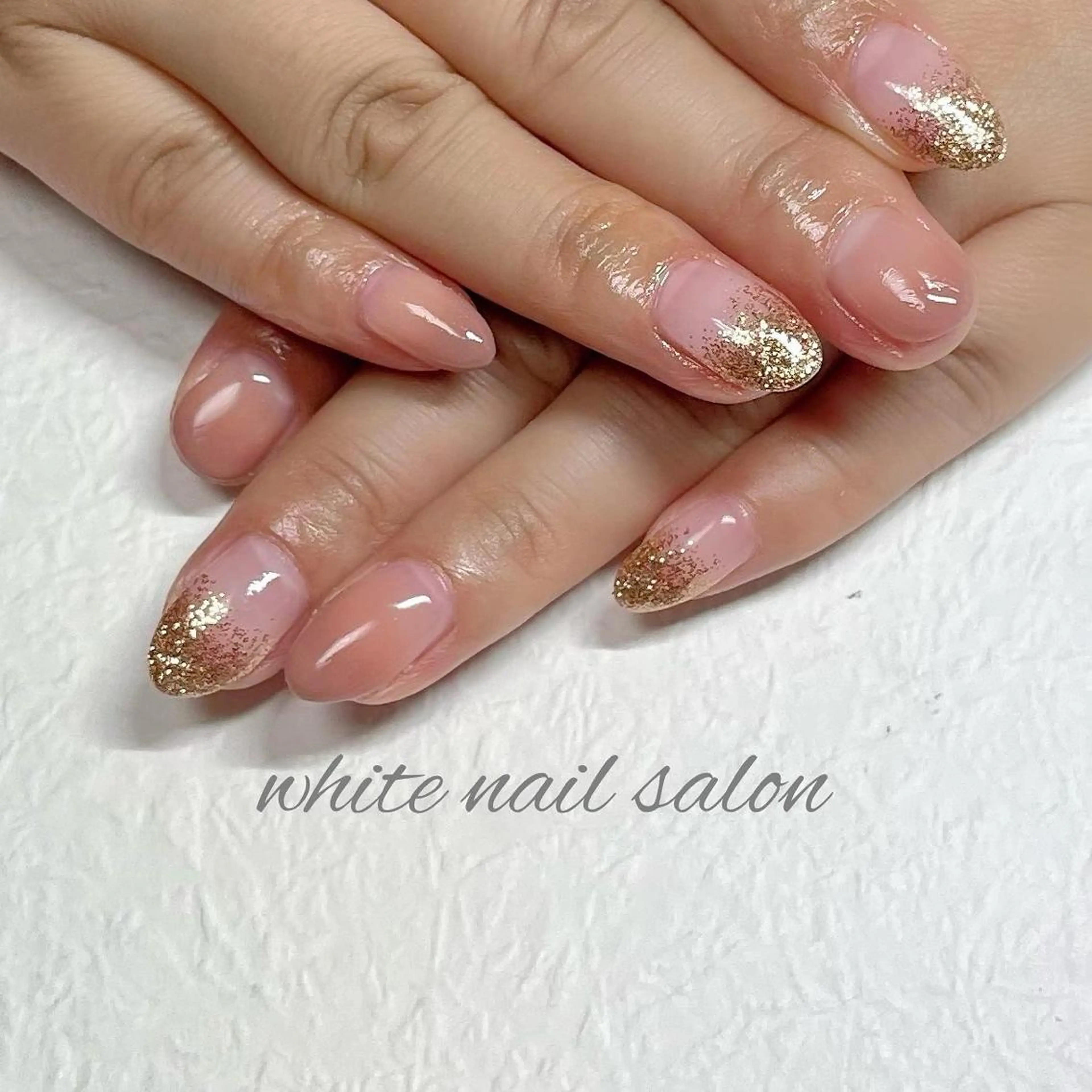 ネイル フットネイル ジェルネイル ハードジェル ラメ(グリッター) 持ち込み white nail salonのネイルデザイン
