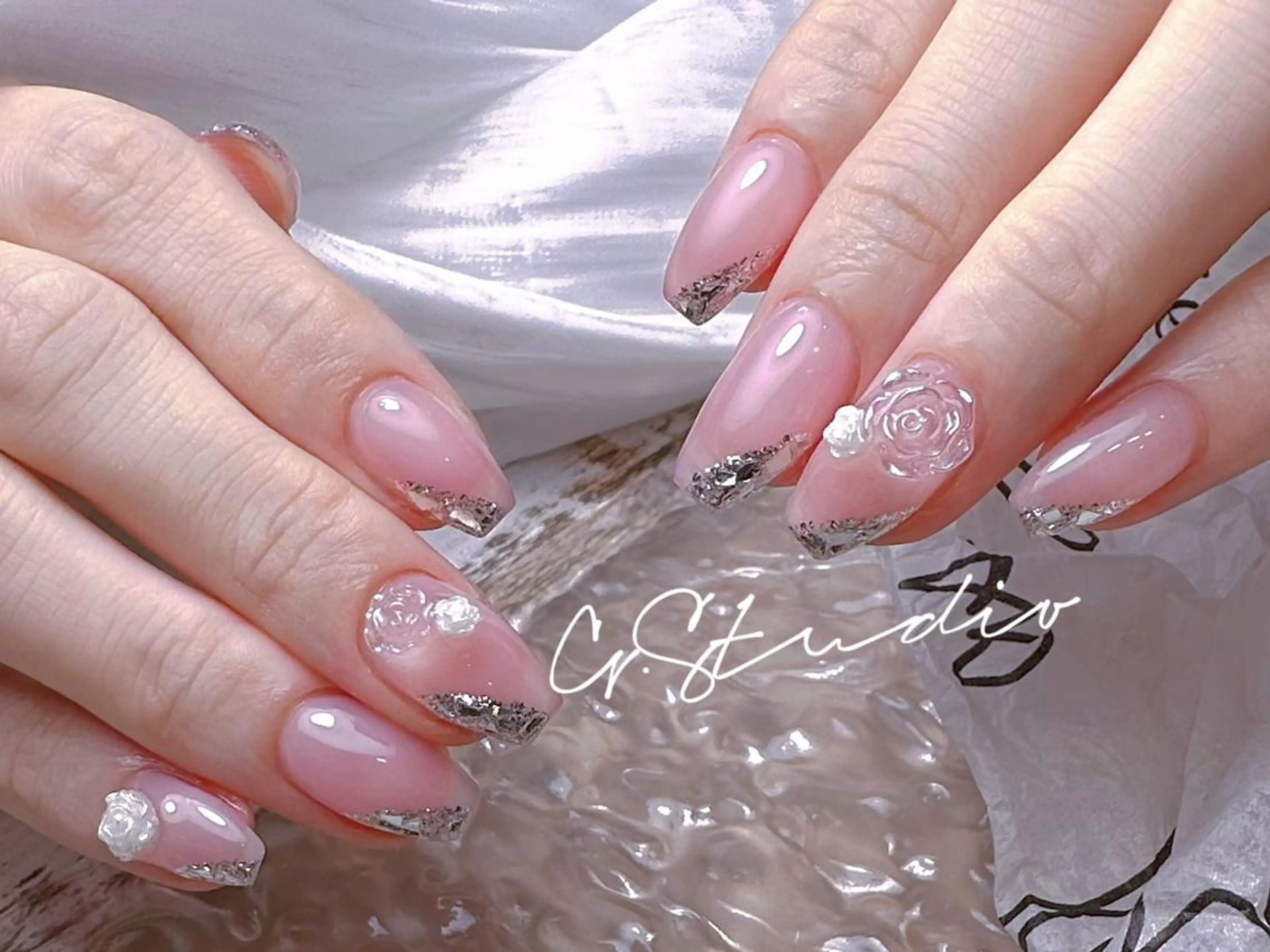 ネイル ハンドネイル ハンドケア Tina 。のネイルデザイン