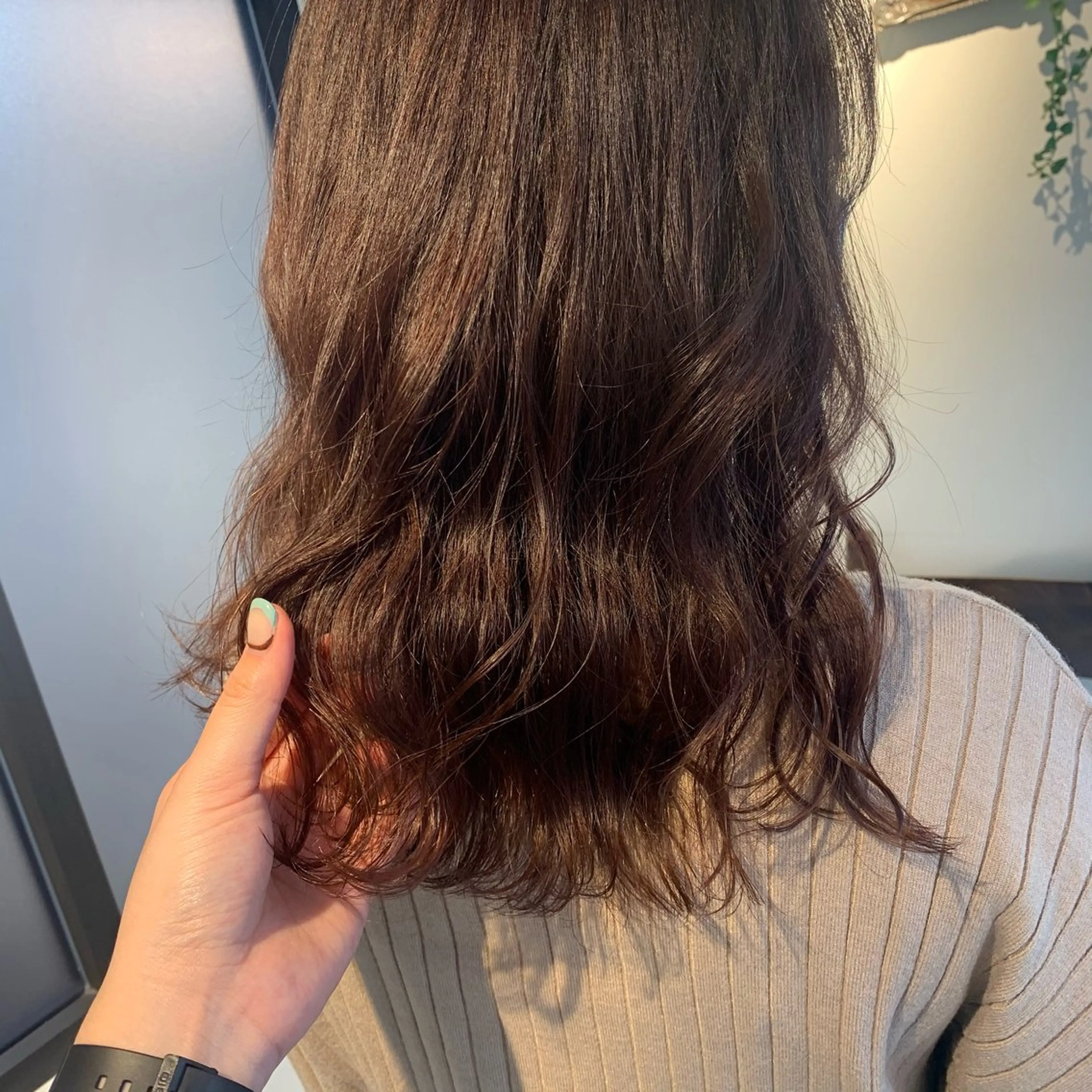 セミロング カラー ヘアアレンジ カット パーマ ✨艶カラー/韓国ヘア ✨momoriのヘアスタイル