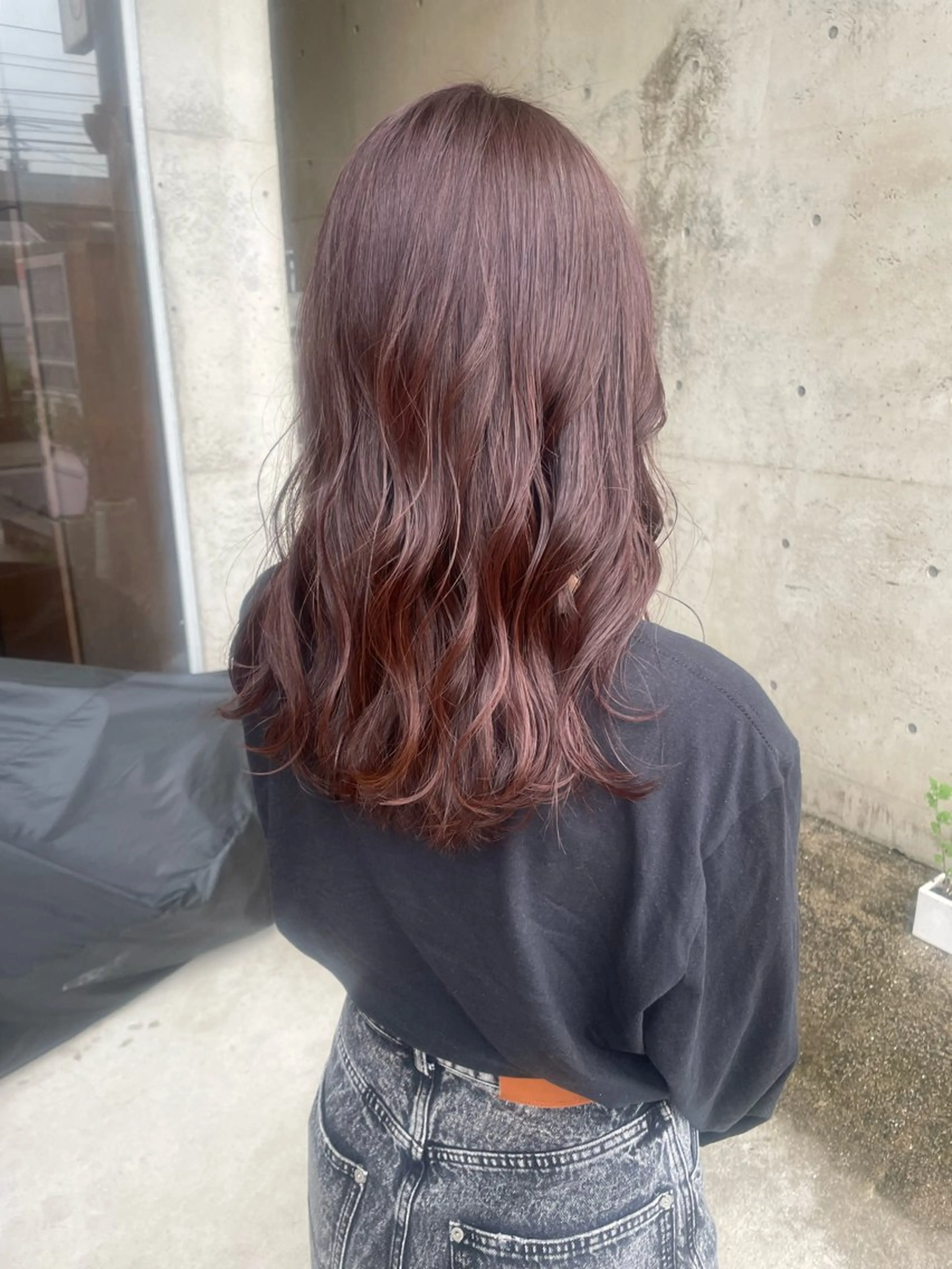 セミロング カラー 日高 香織のヘアスタイル