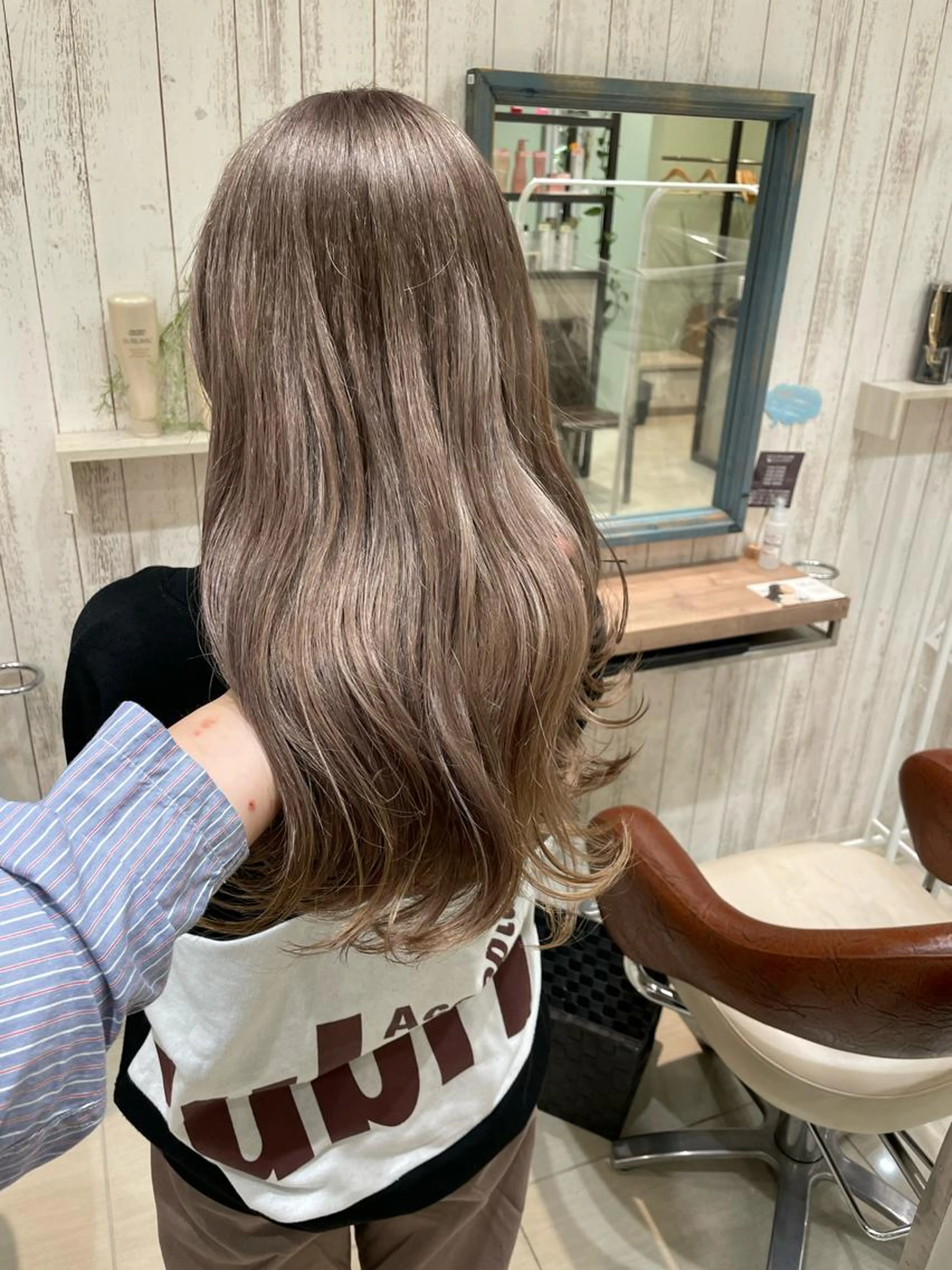 🎀カット＋ブリーチオンカラー🎀　　15400円の写真