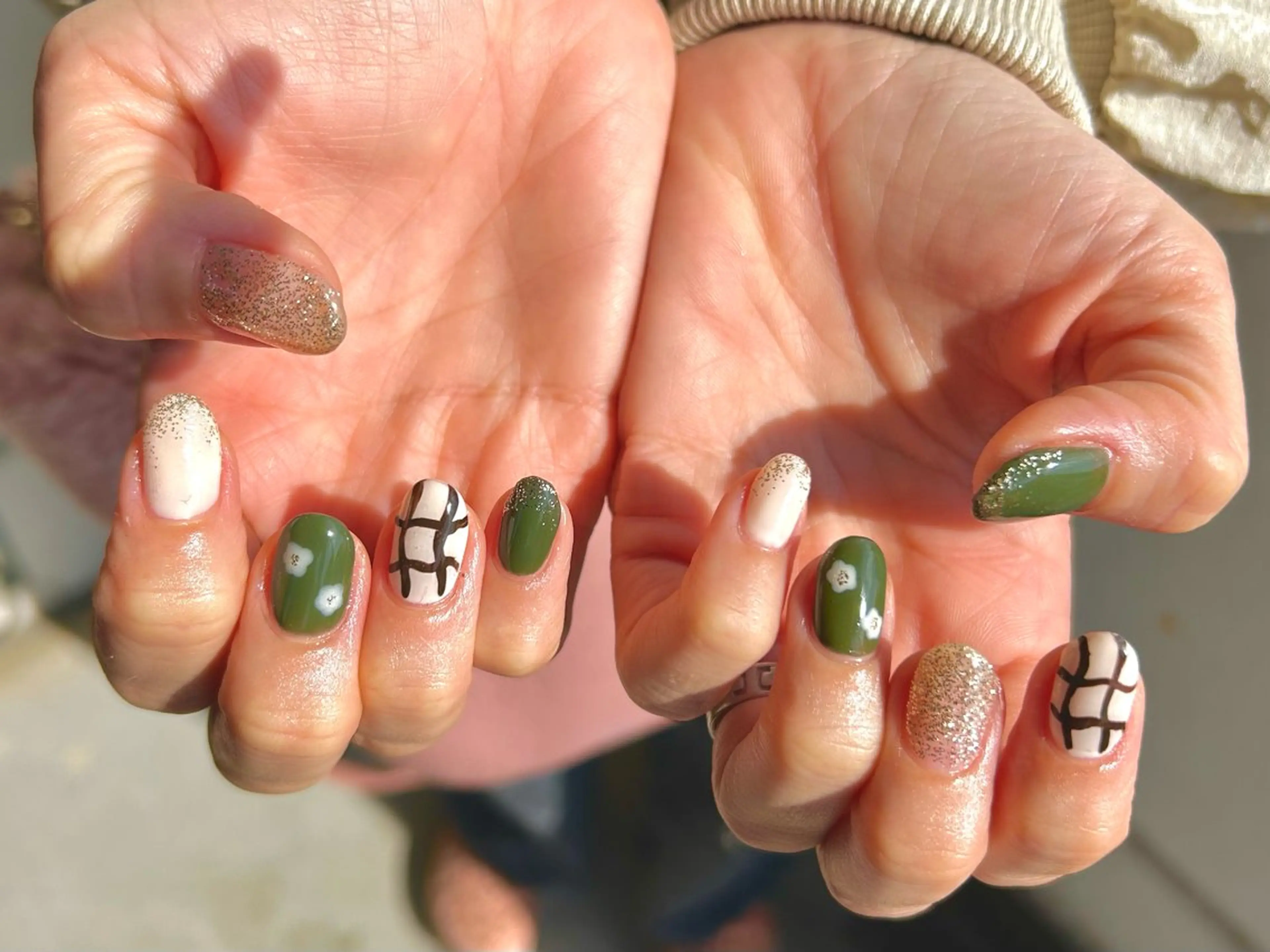 ネイル ハンドネイル Arco Iris 告瑠莉のネイルデザイン