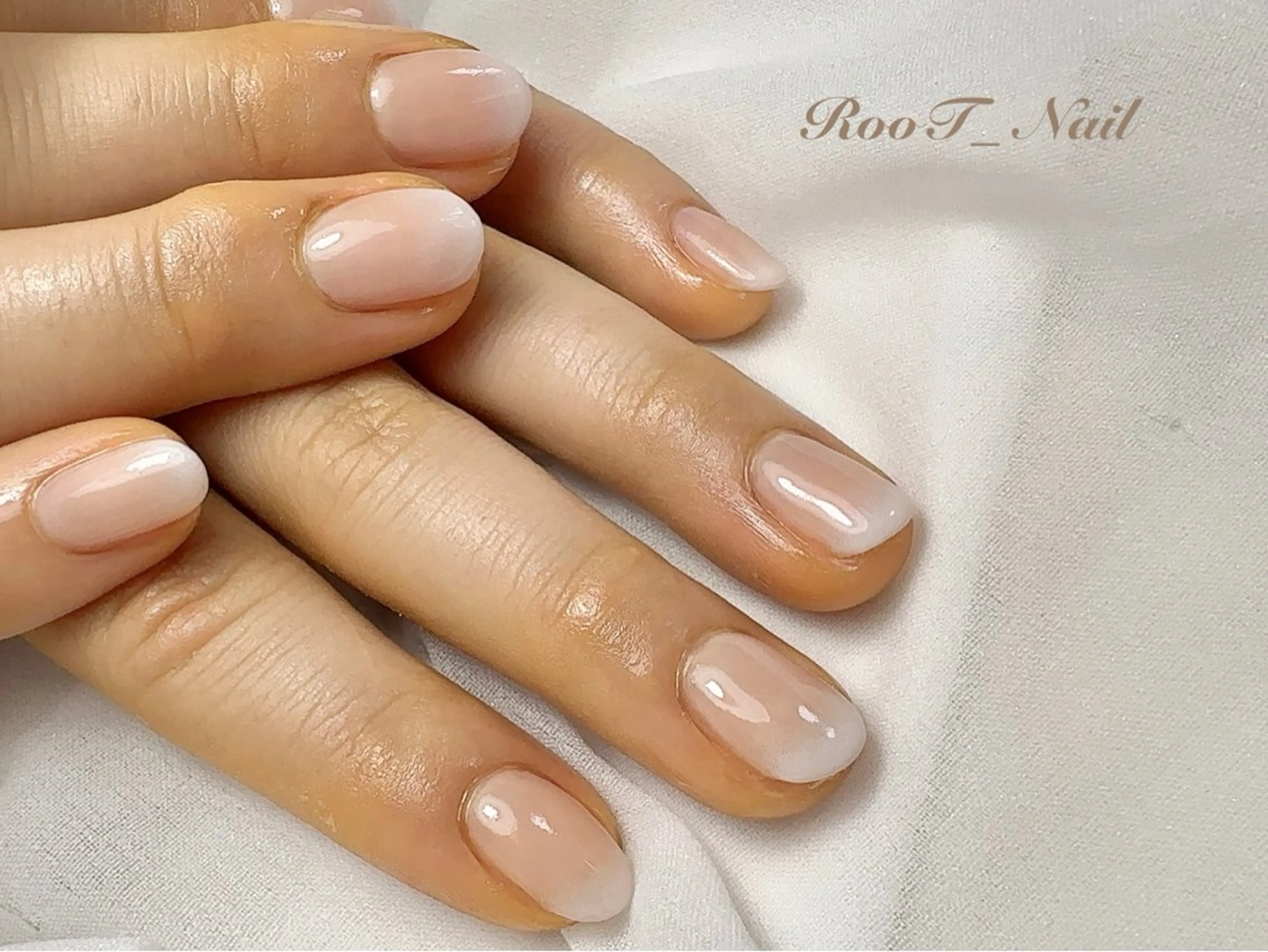 ネイル ハンドネイル RooT Nailのネイルデザイン