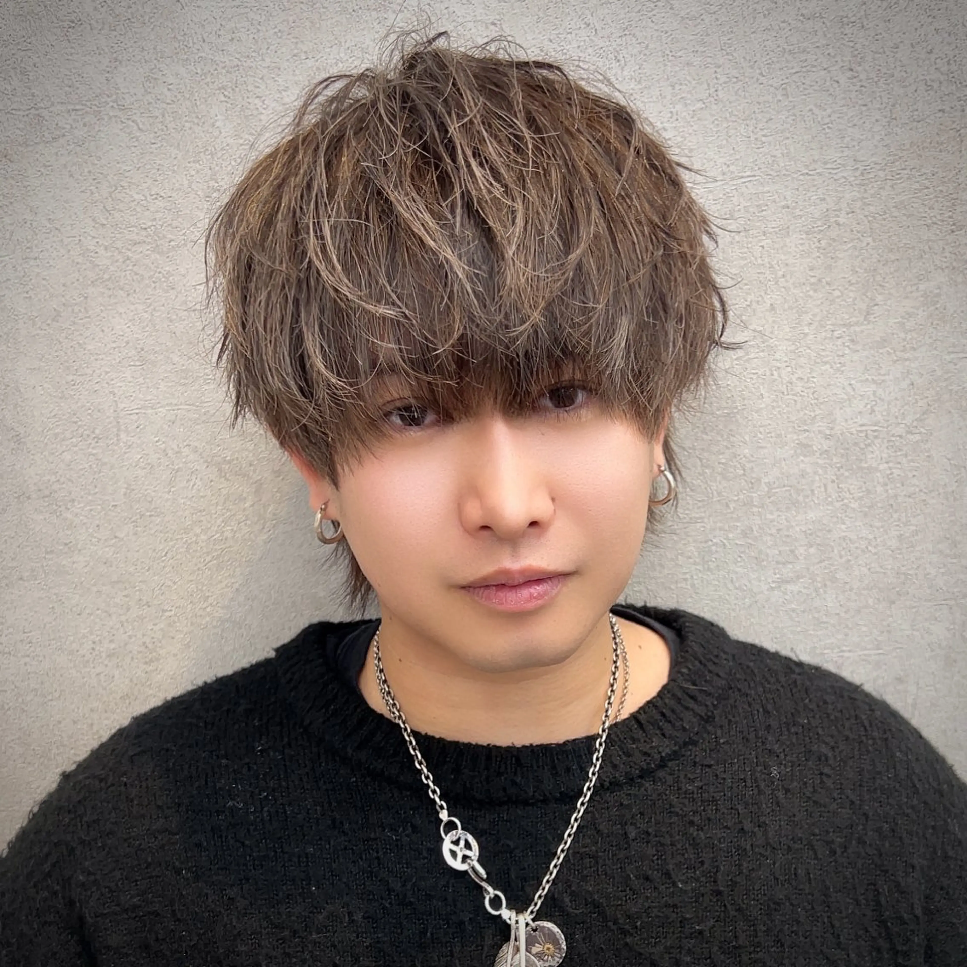 ショート カラー メンズ メンズハイライト マッシュ ハイライトカラー ハイライト 西 来輝のヘアスタイル
