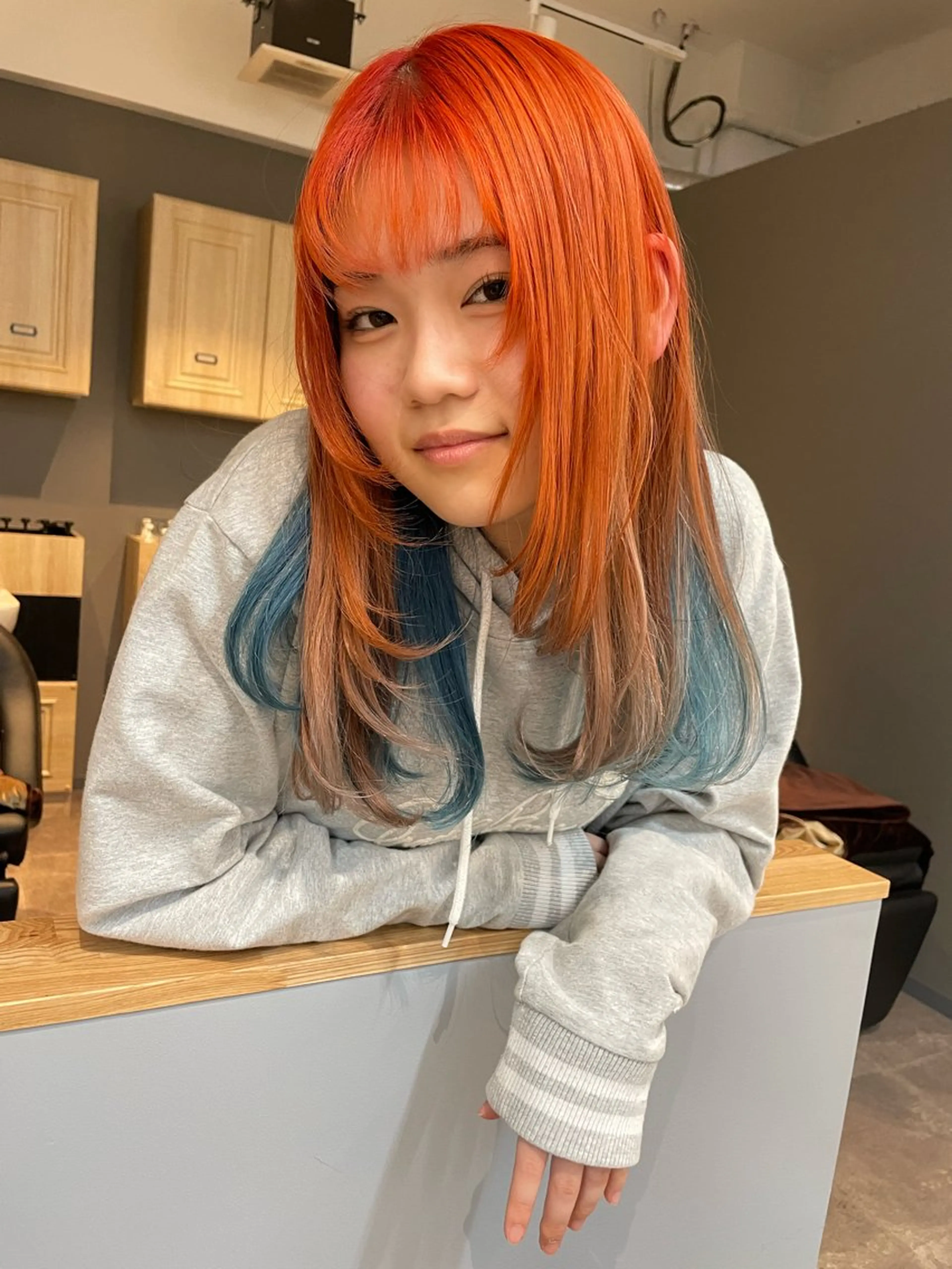 セミロング ヘアカラー RAWR　Hair Brio所属・髪質改善/ブリーチ /ユウキ🫧🌸のヘアスタイル