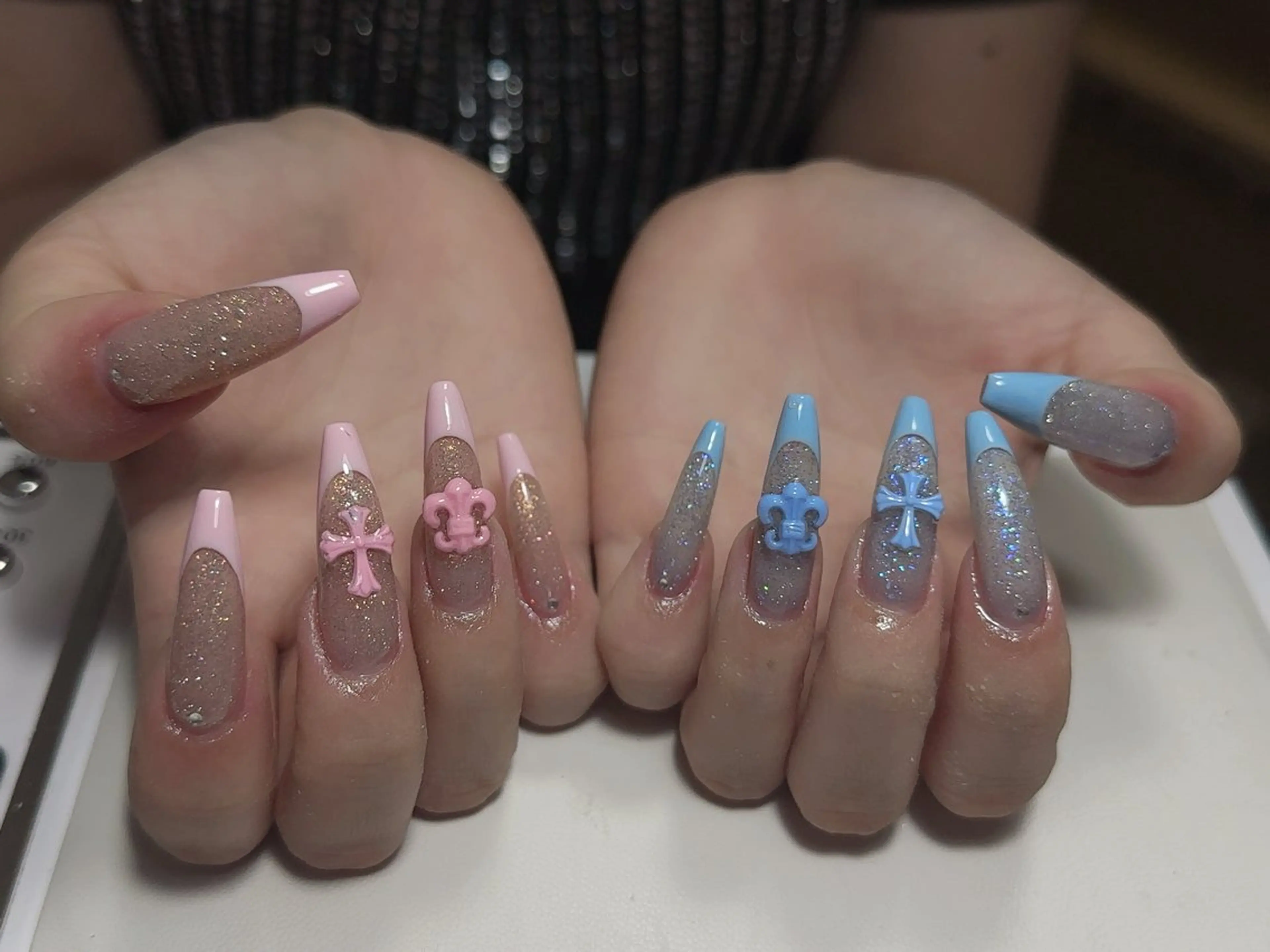 ネイル ハンドネイル NAIL CIRCLESのネイルデザイン