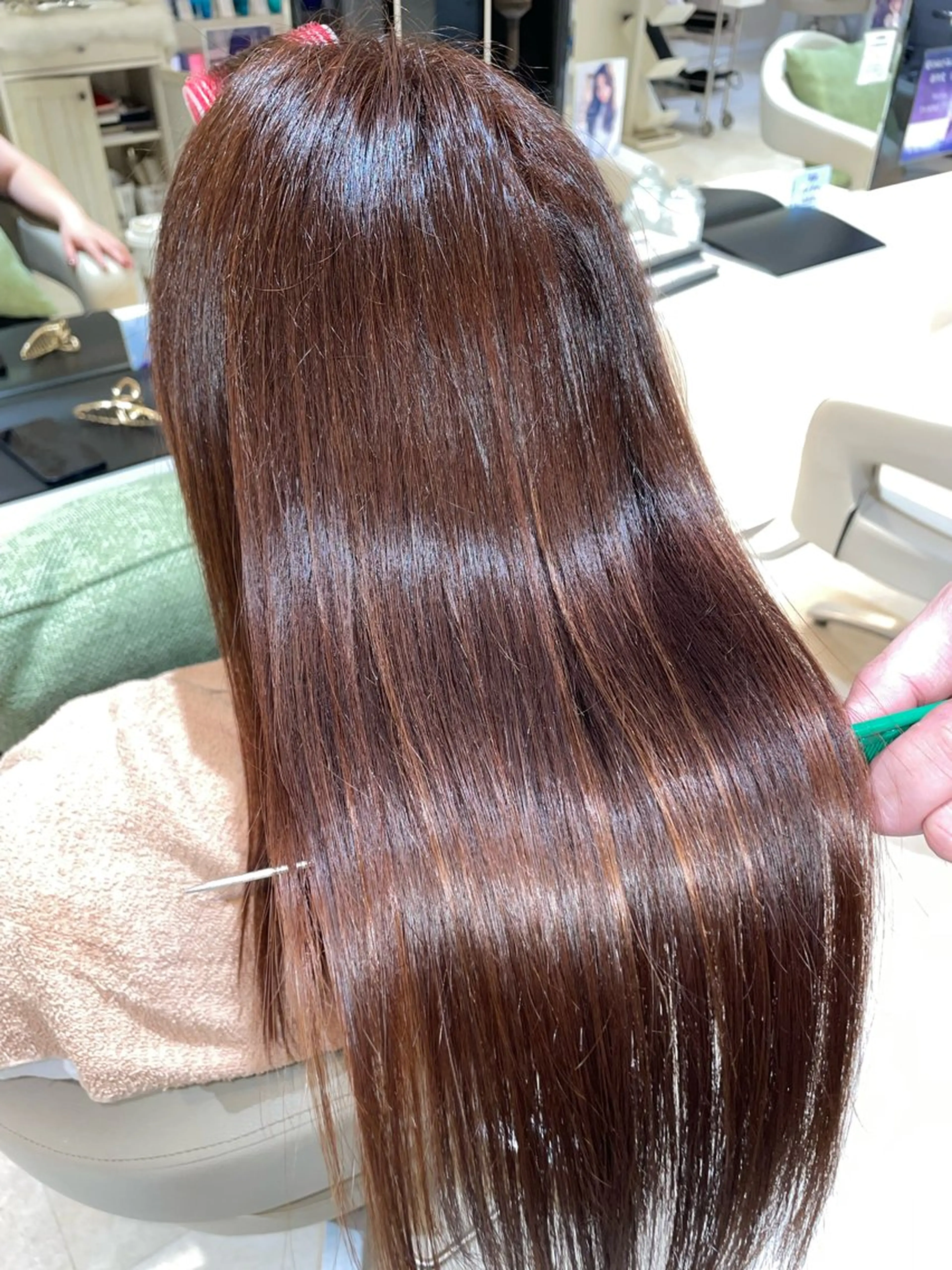 セミロング トリートメント 髪質改善・縮毛矯正 濱　泰賀のヘアスタイル