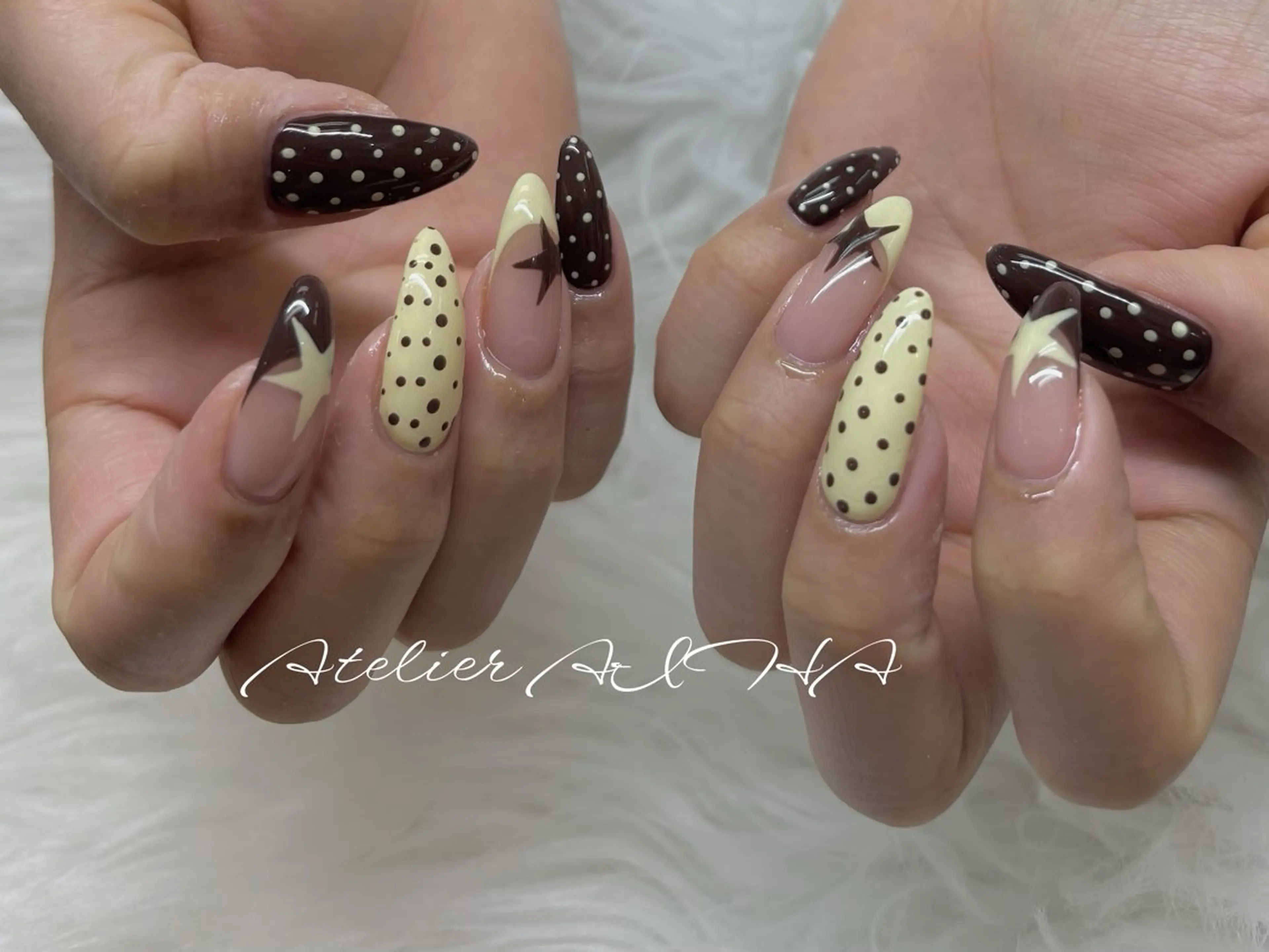 セミロング ハンドネイル アトリエAIHA★ フィルイン推奨サロンのネイルデザイン
