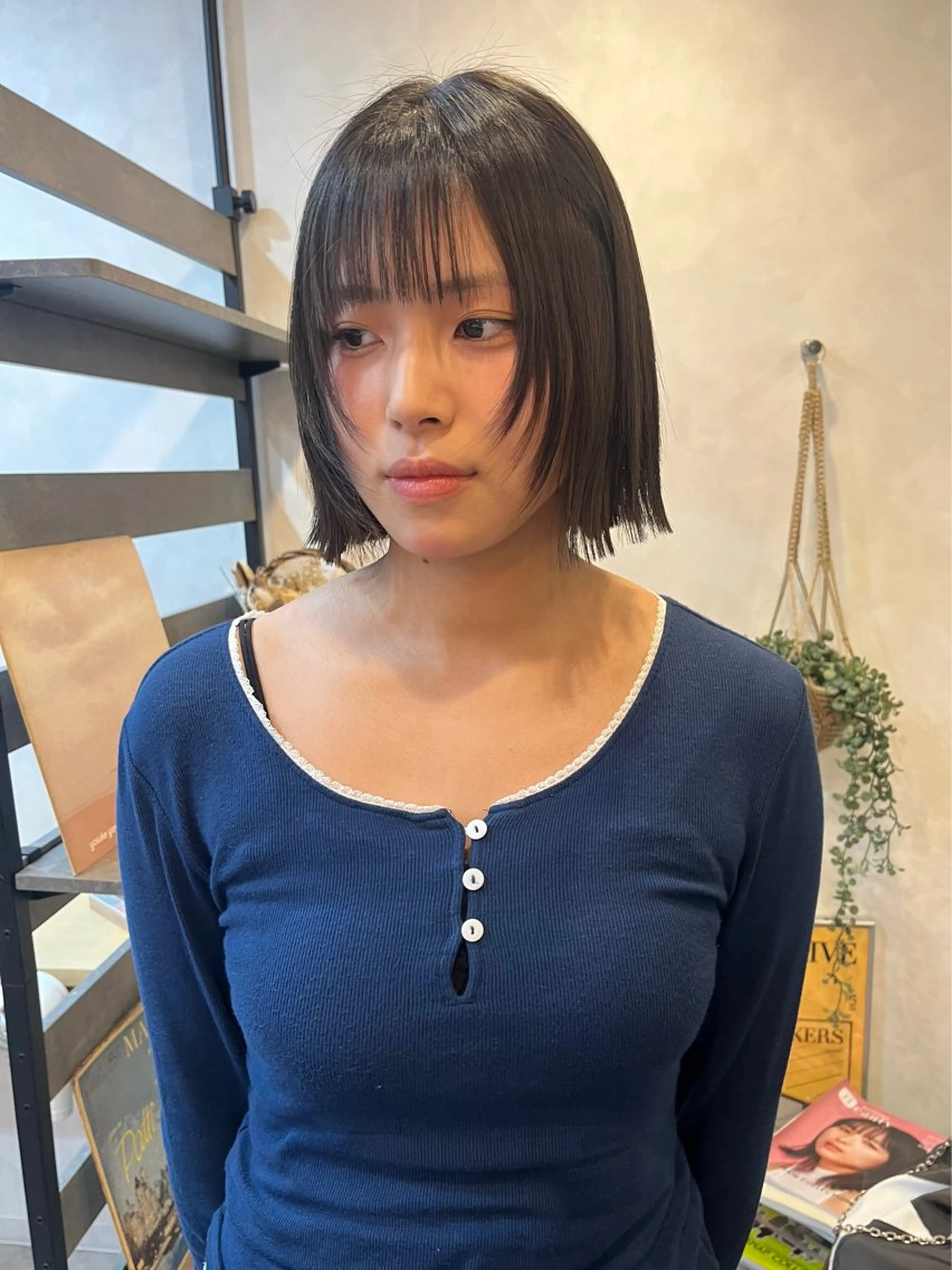 ショート 髪質改善 レイヤーカット トリートメント 酸性ストレート カット 縮毛矯正 トリートメント 髪質改善/レイヤー/ ボブ/磯野史歩のヘアスタイル