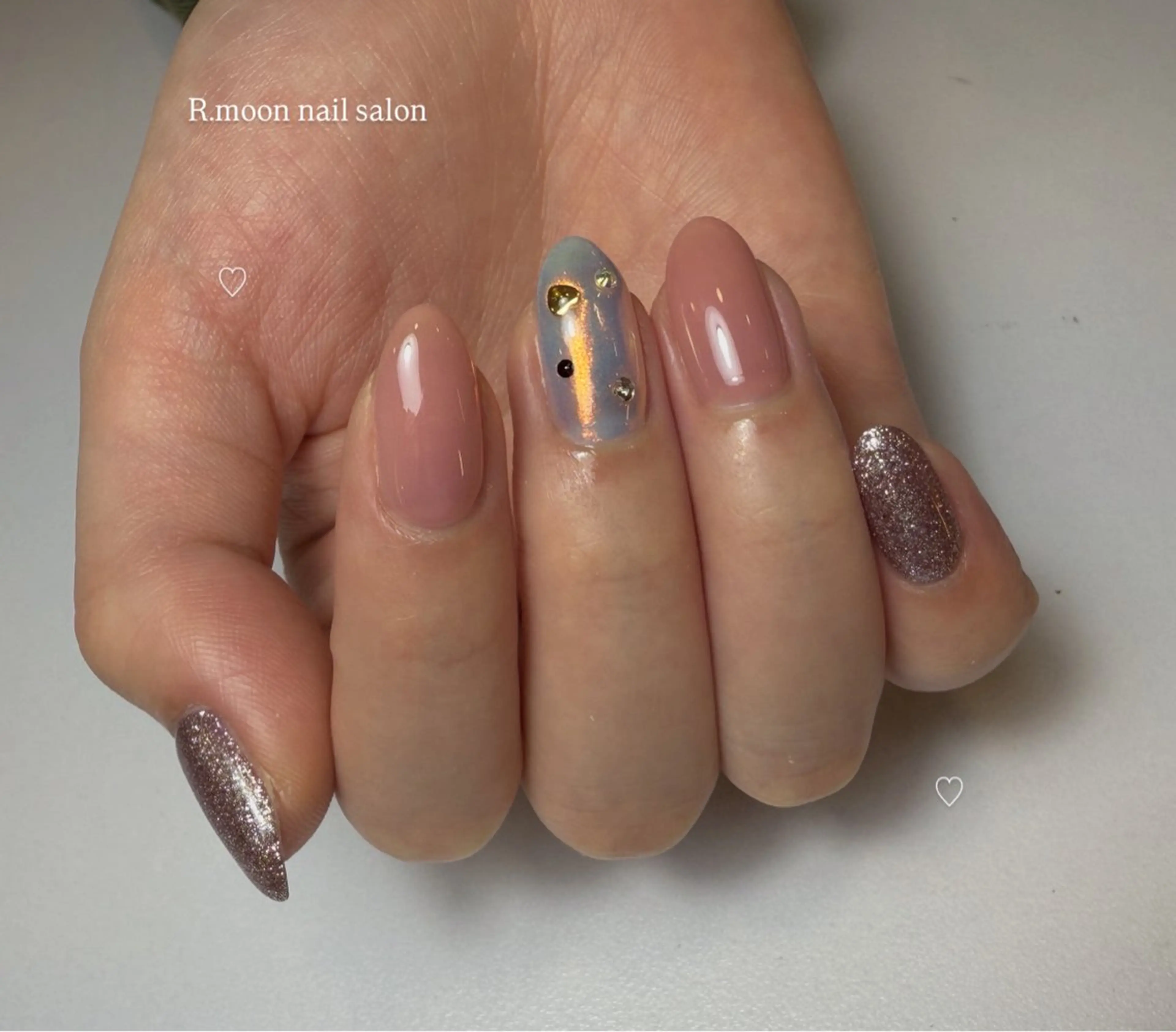 ネイル ハンドネイル R.moon nail salonのネイルデザイン