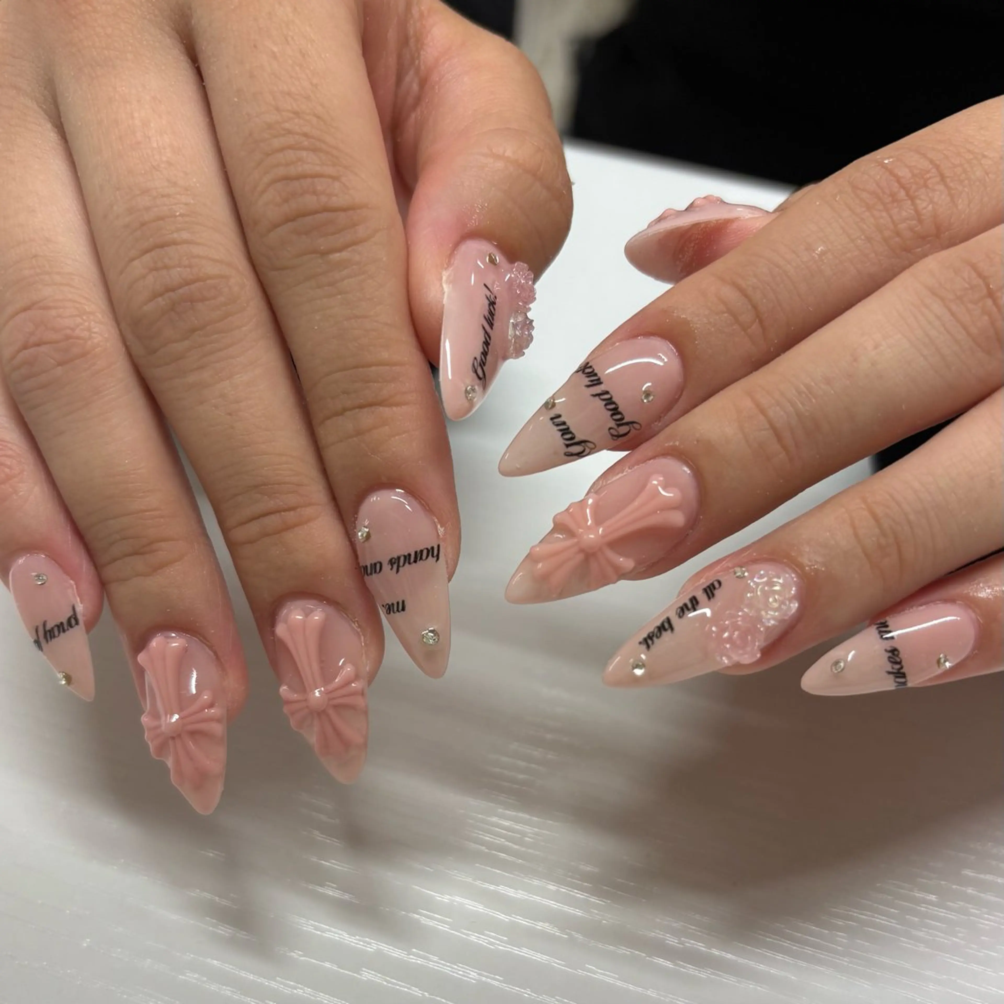 ネイル ハンドネイル SHION  のネイルデザイン