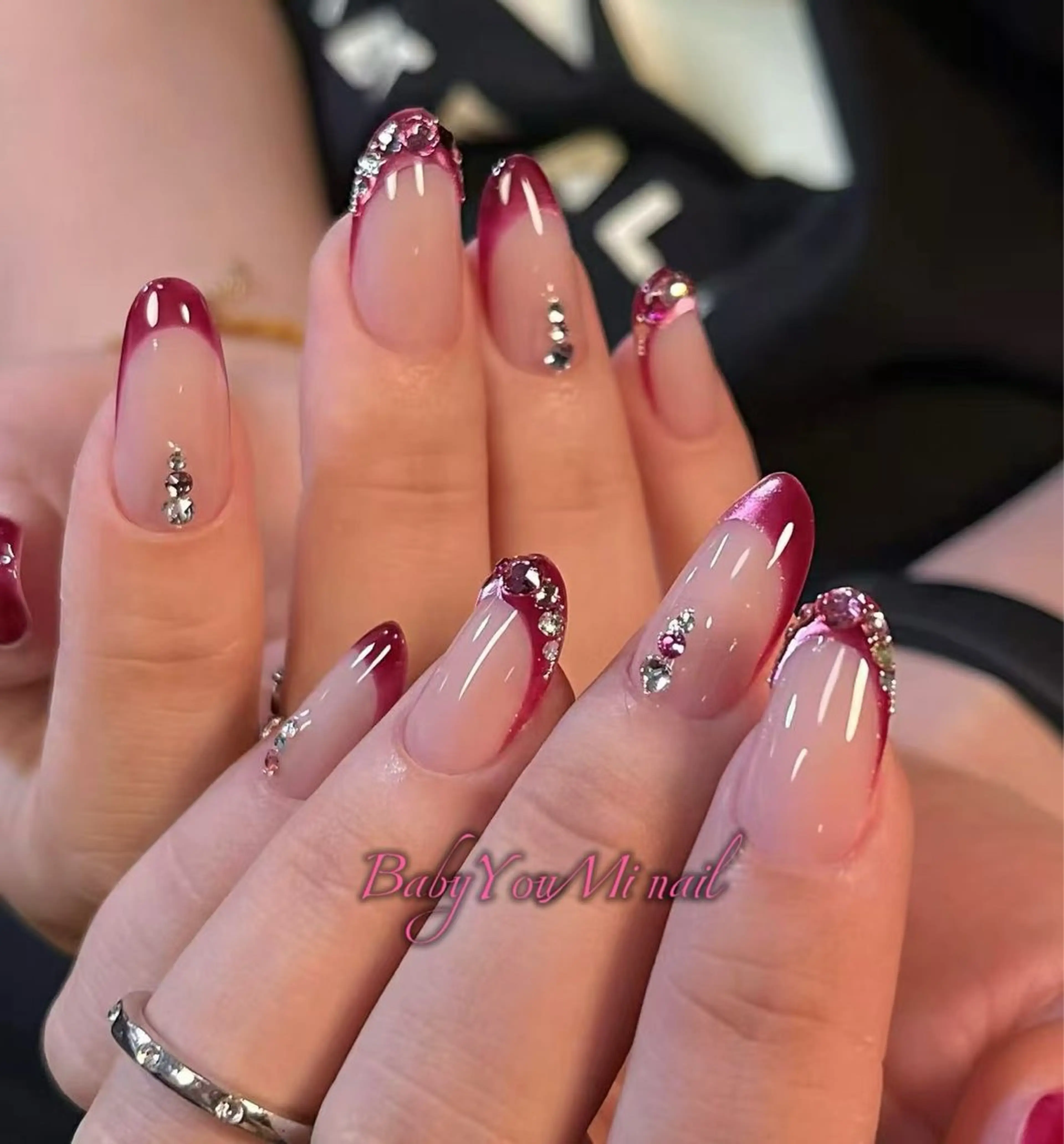 ネイル オーロラネイル フラワーネイル フットネイル フレンチネイル ジェルネイル ハンドネイル BabyYouMi nailのネイルデザイン