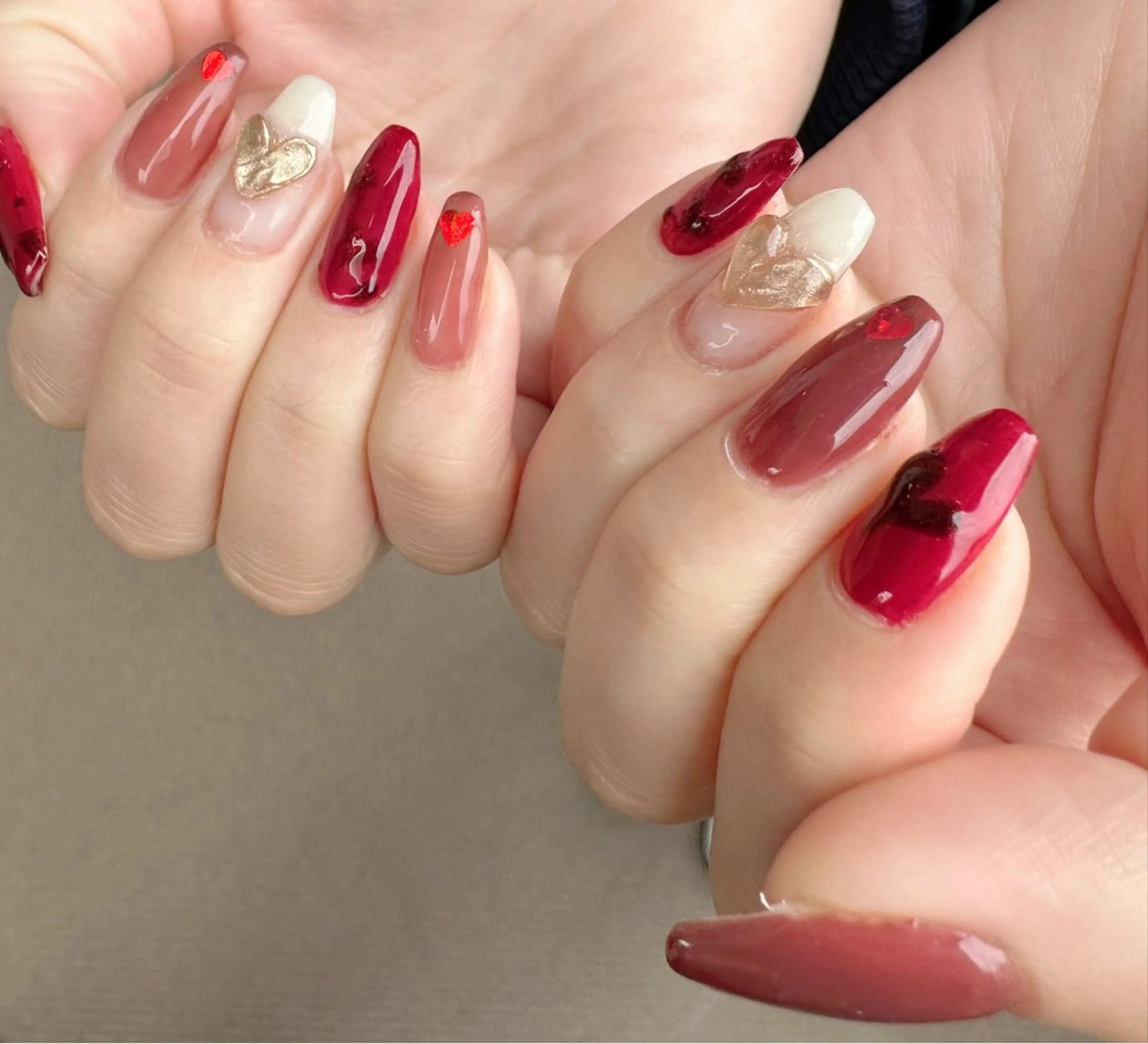 ネイル 新山 聖のネイルデザイン