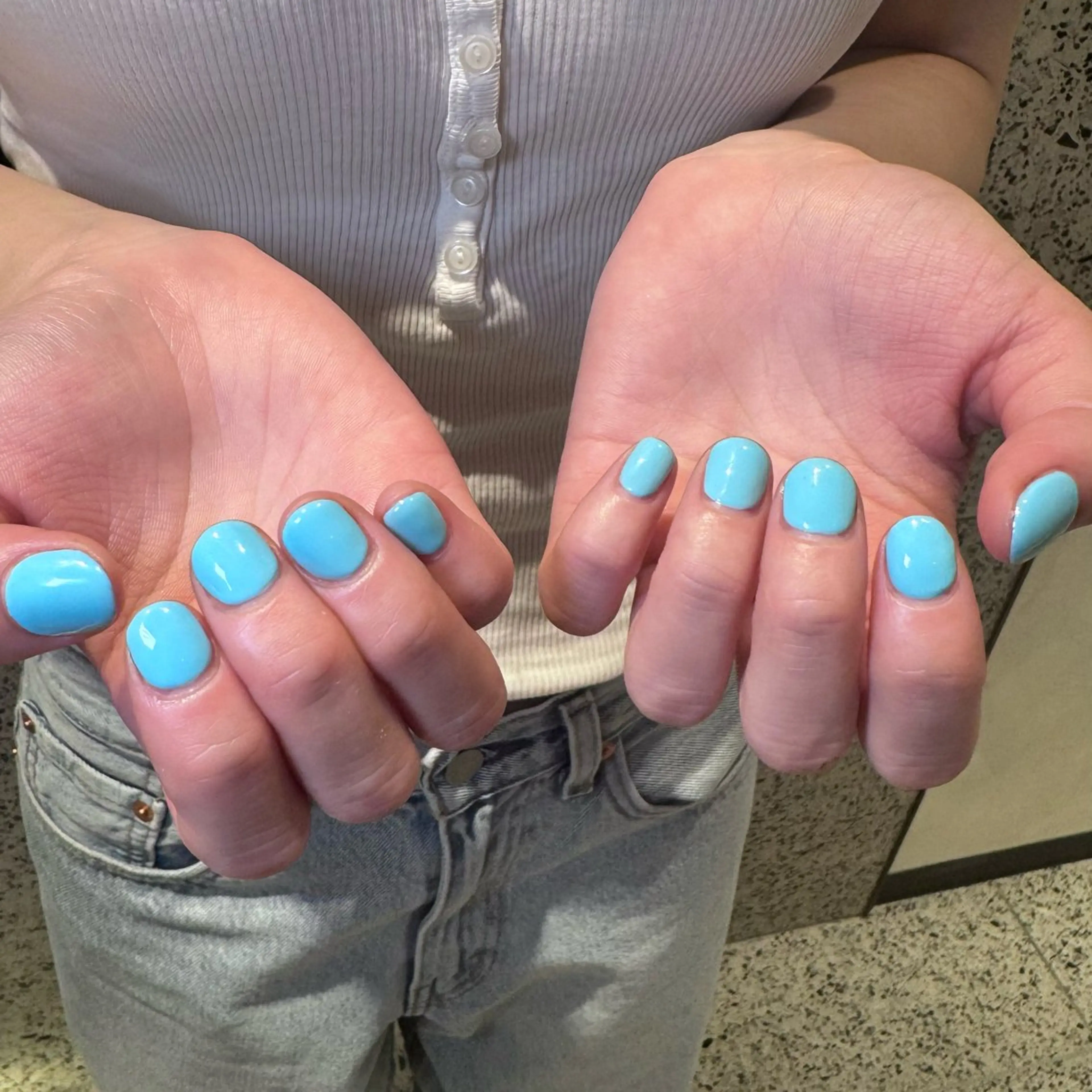 ネイル ハンドネイル RIEKO🍒 ワンホン♡推しネイルのネイルデザイン