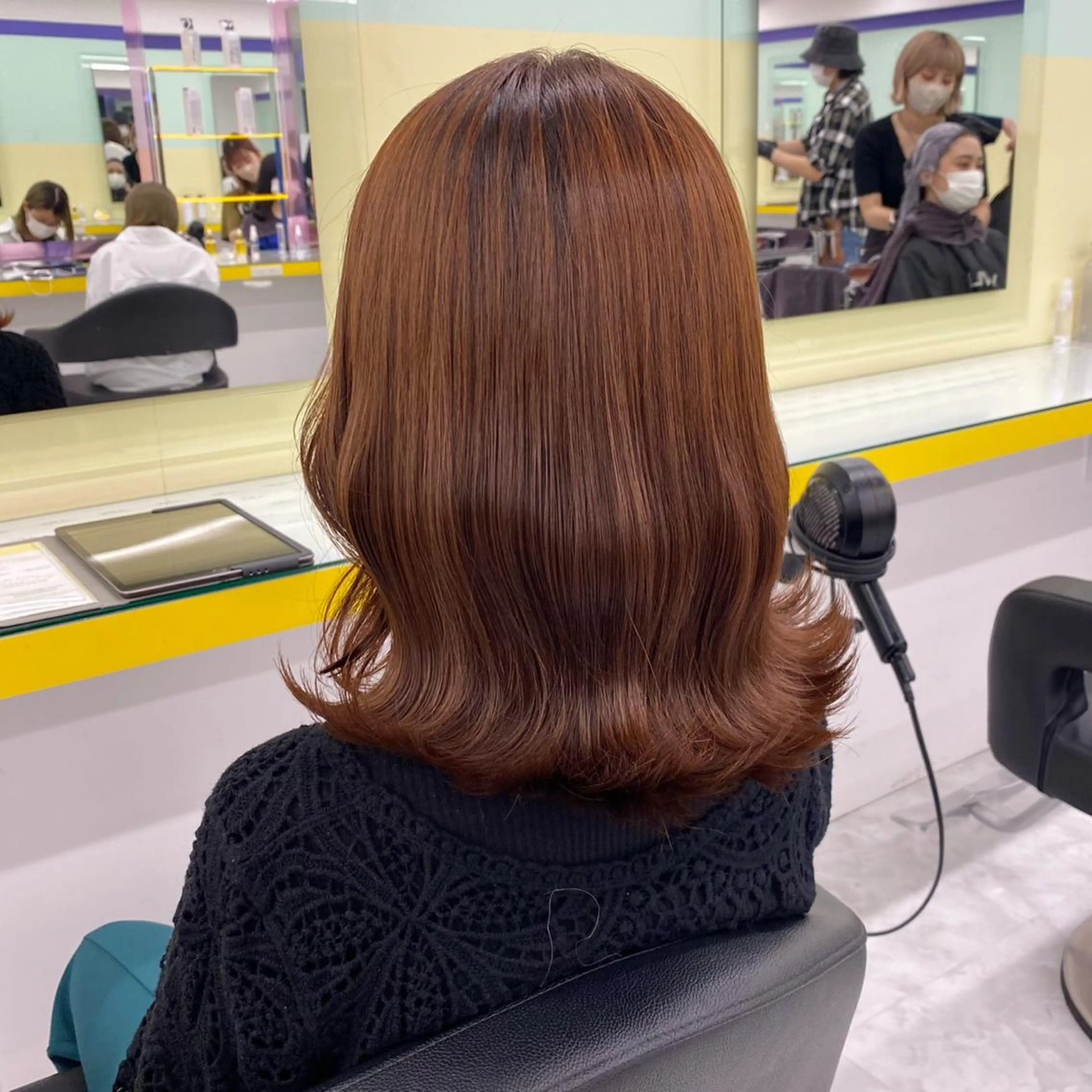 ロング カラー パーマ ヘアアレンジ メンズ キッズ ネイル マツエク・マツパ アイブロウ 💖横浜ブリーチなし 💖MIHOのヘアスタイル