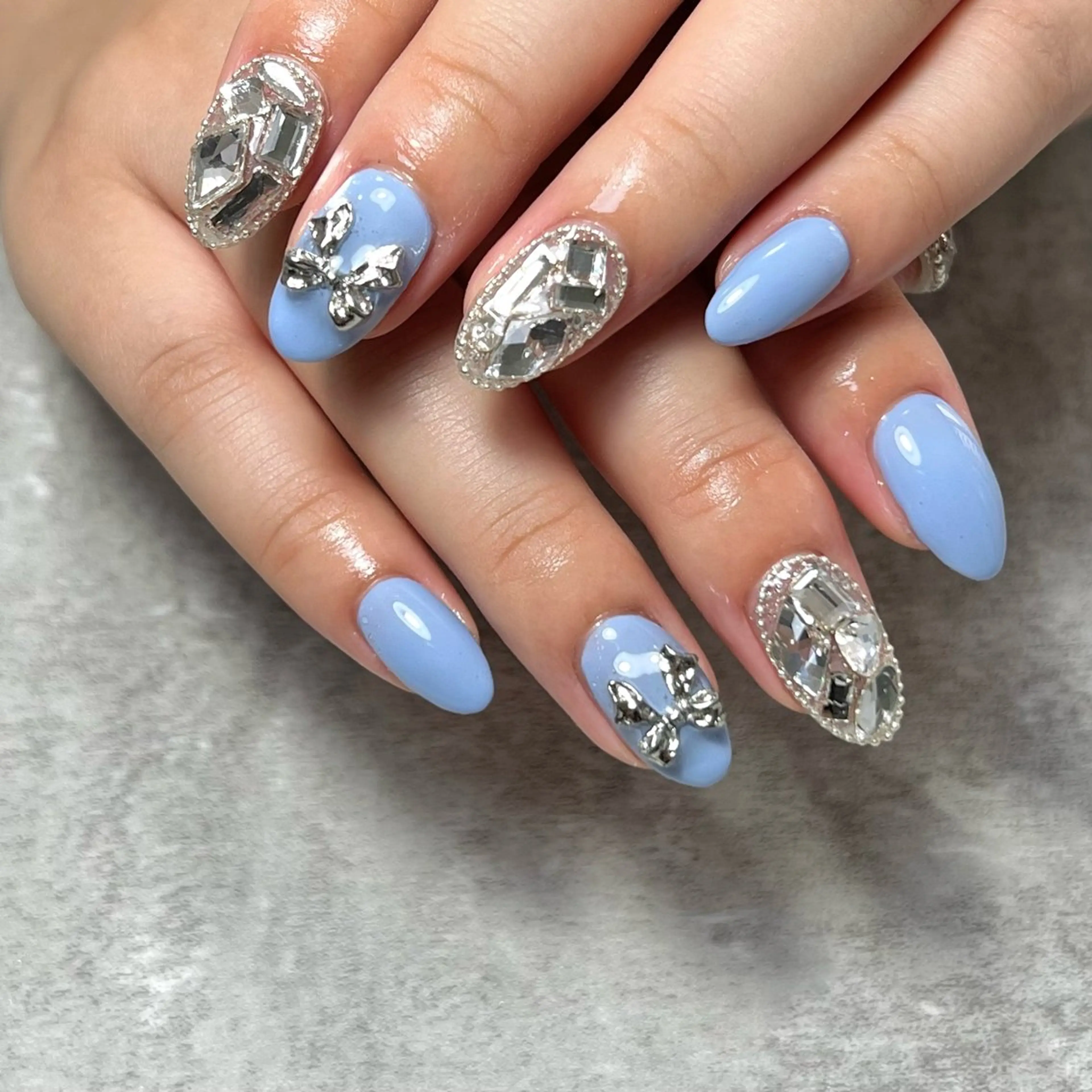 ネイル NAIL303 🛼 SHIORIのネイルデザイン