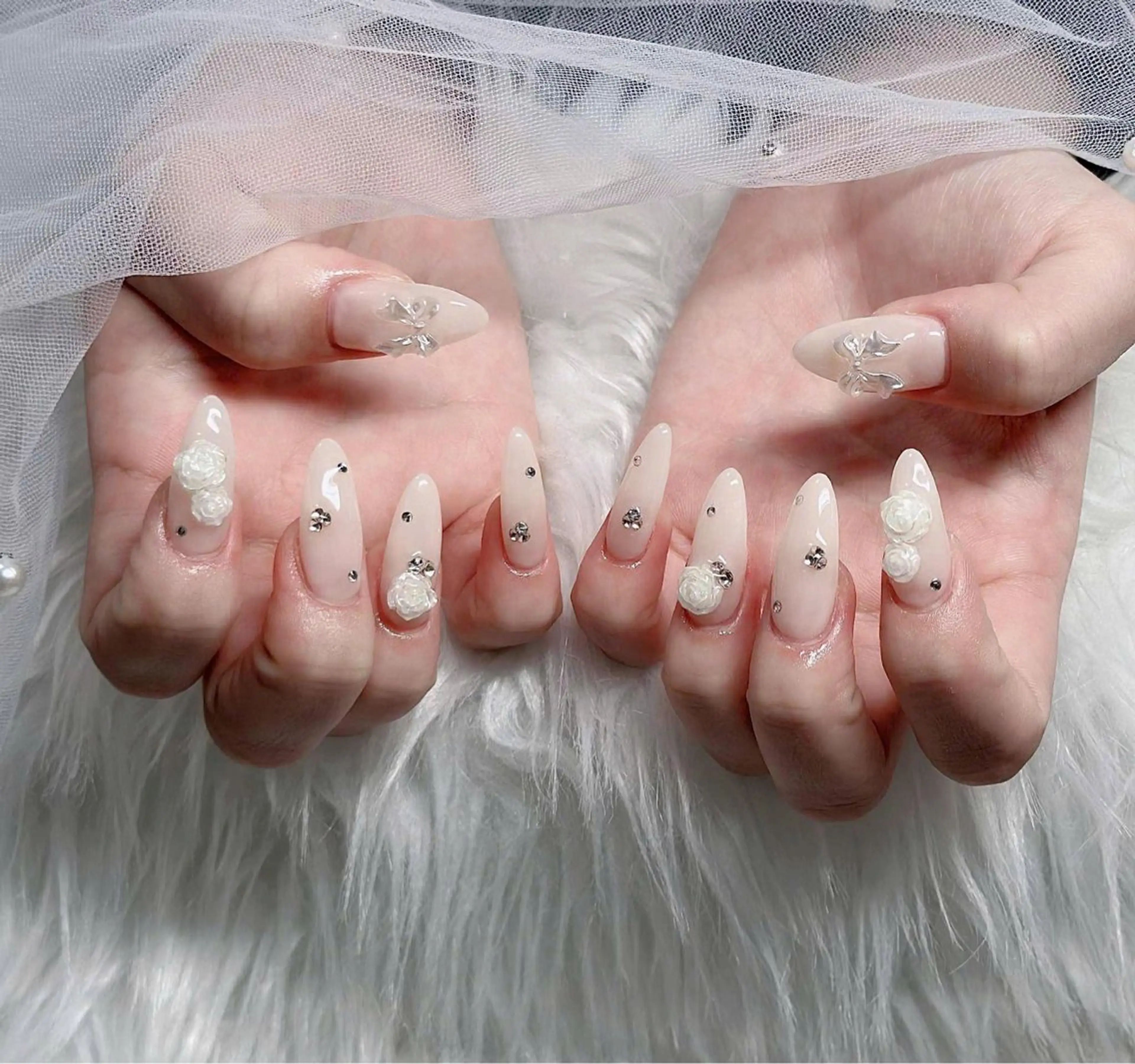 ネイル オーロラネイル フレンチネイル ジェルネイル ハロウィン 韓国ネイル ハンドネイル H.baby Nail Salonのネイルデザイン